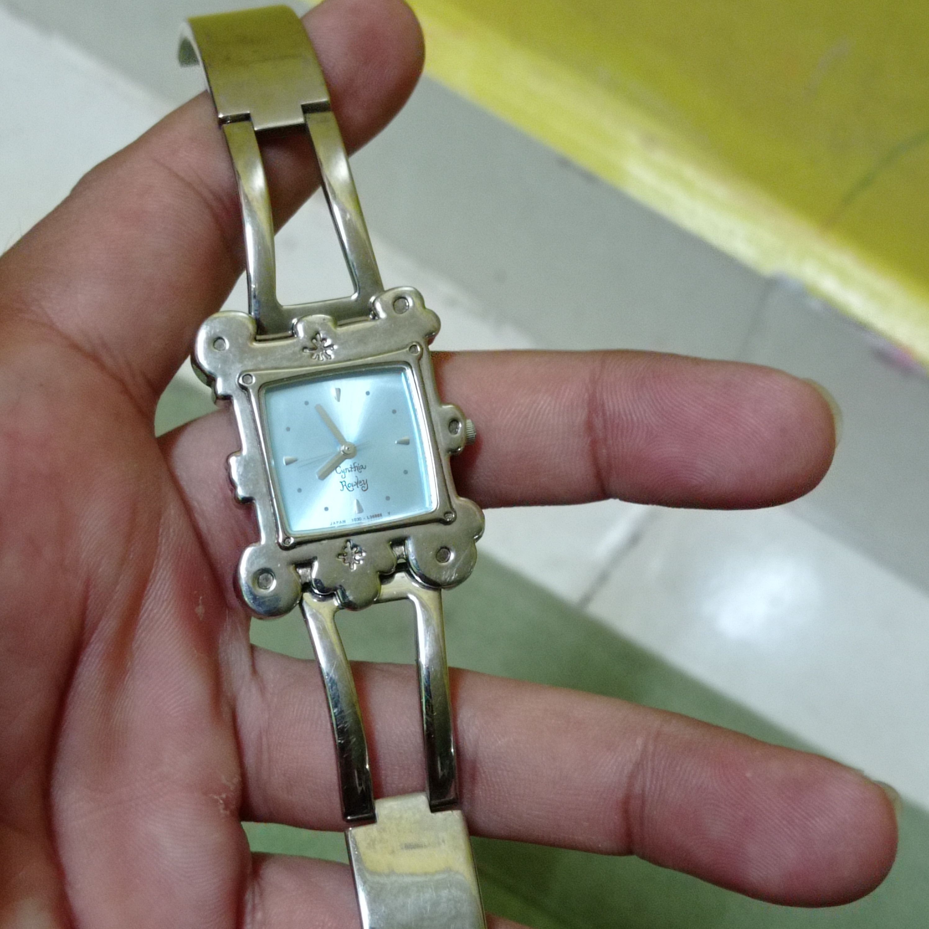 Cynthia Rowley × Japanese Brand Vintage CYNTHIA ROWLEY (1030-L17751 YO) JAPAN LADIES WATCH Size ONE SIZE - 3 Thumbnail