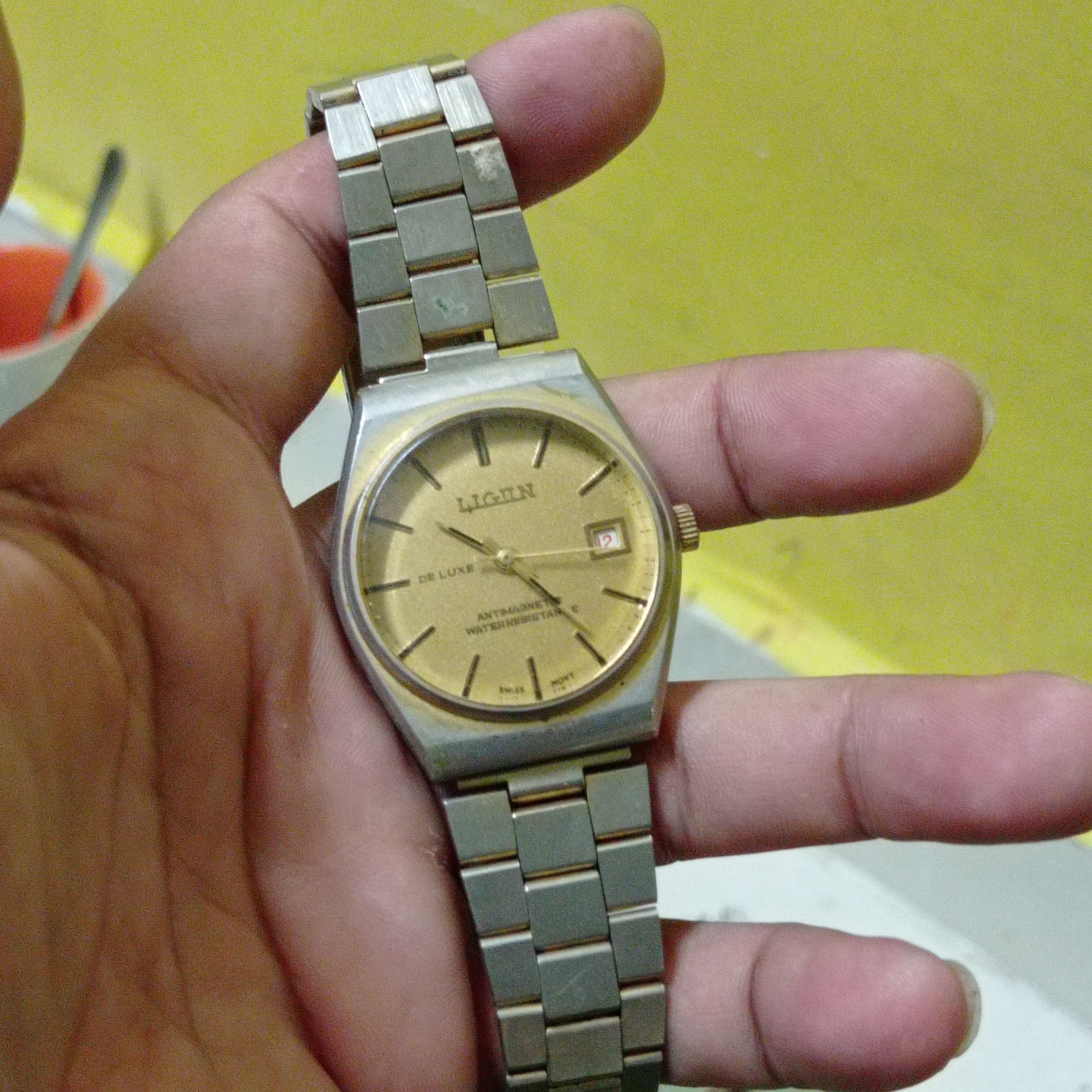 Vintage Retro WATCH BRAND LIGUN DELUXE ANTI-MAGNETIC ENGINE Size ONE SIZE - 10 Thumbnail