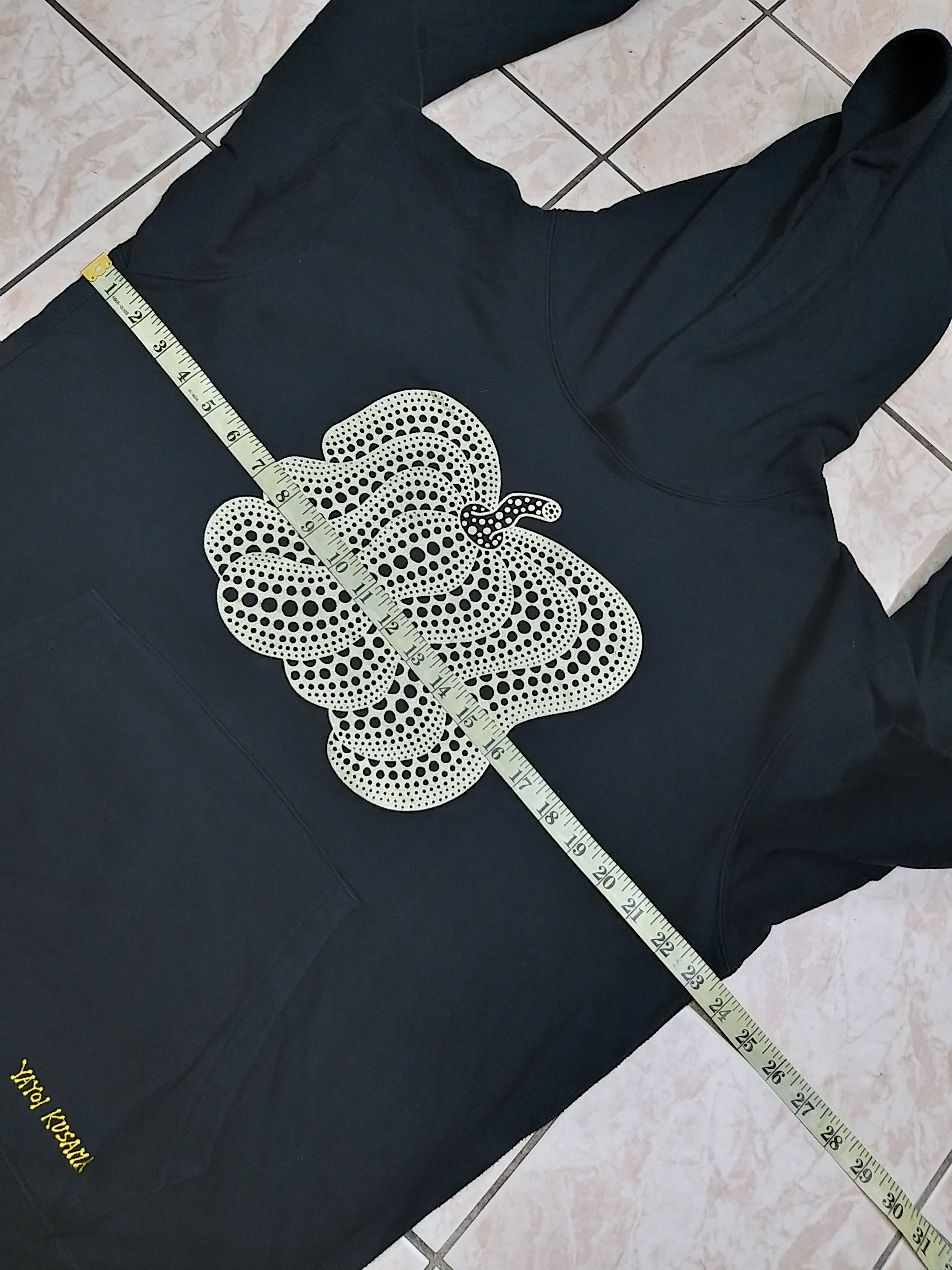 Yayoi Kusama UNIQLO SPRZNY x YAYOI KUSAMA PULLOVER HOODIES Size US L / EU 52-54 / 3 - 6 Thumbnail