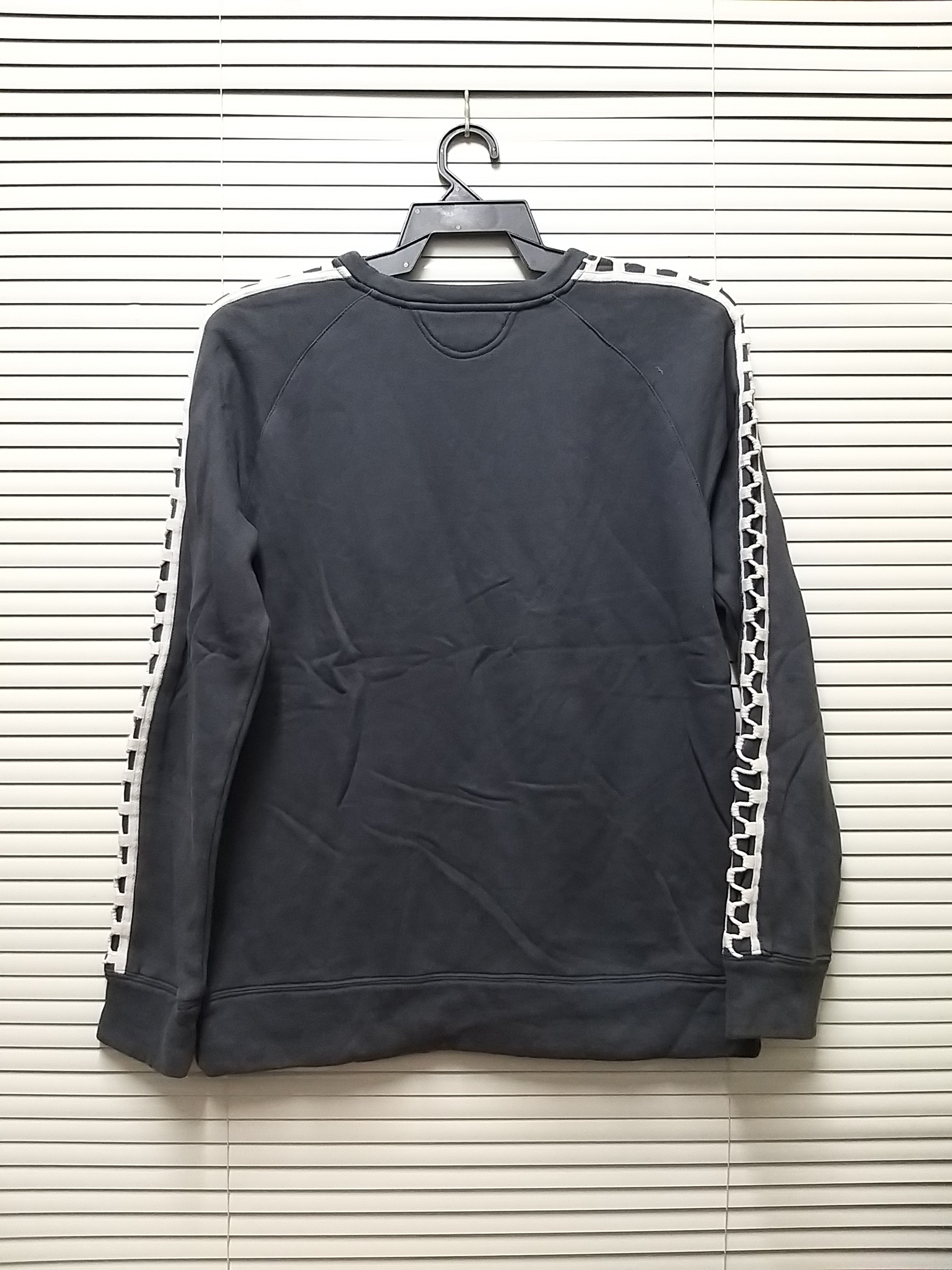 Helmut Lang HELMUT LANG PROTOTYPE/SAMPEL PULLOVER SWEATSHIRT Size US M / EU 48-50 / 2 - 2 Thumbnail