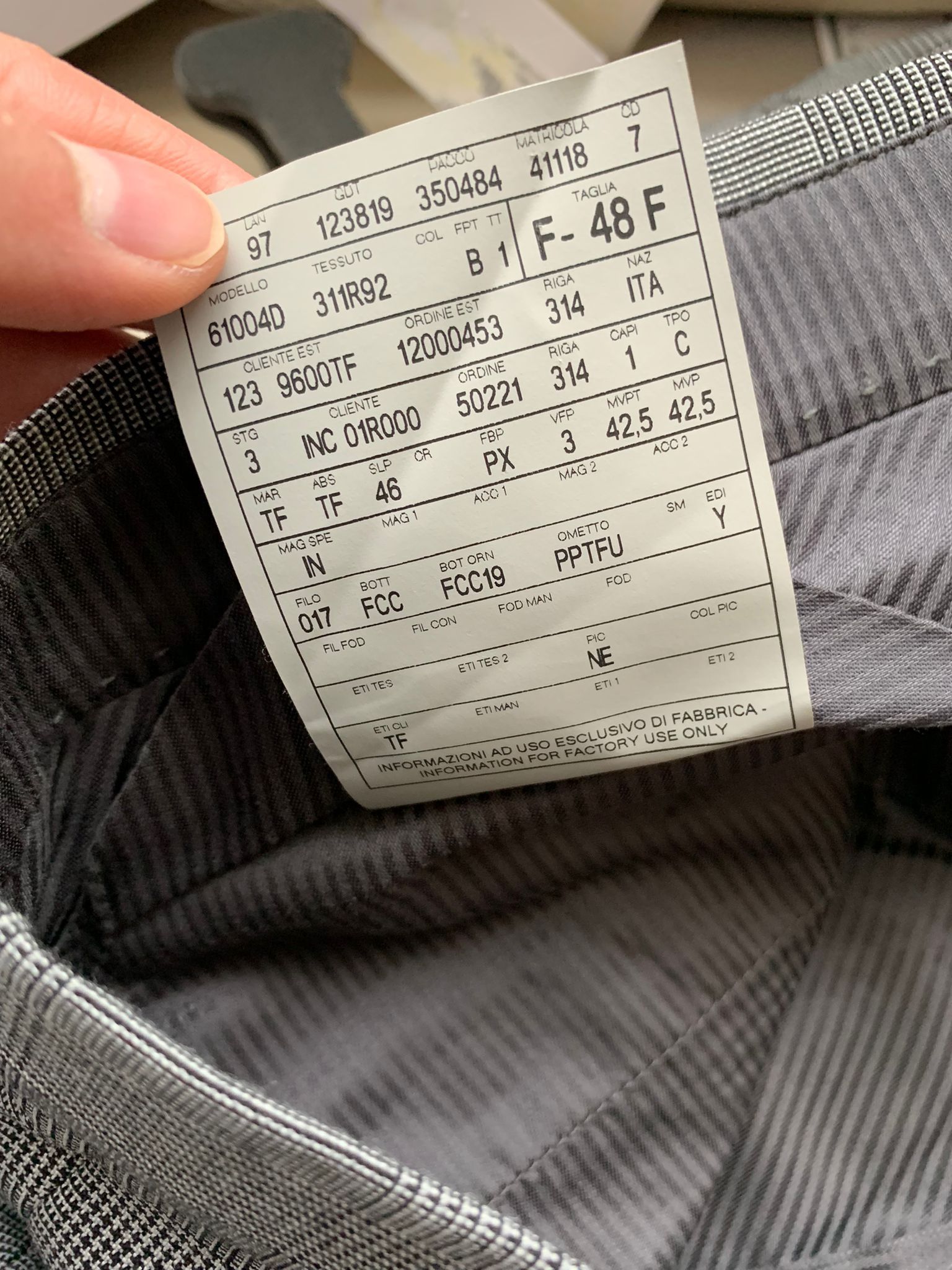 Tom Ford Formal Trousers in Grey Size US 32 / EU 48 - 15 Thumbnail