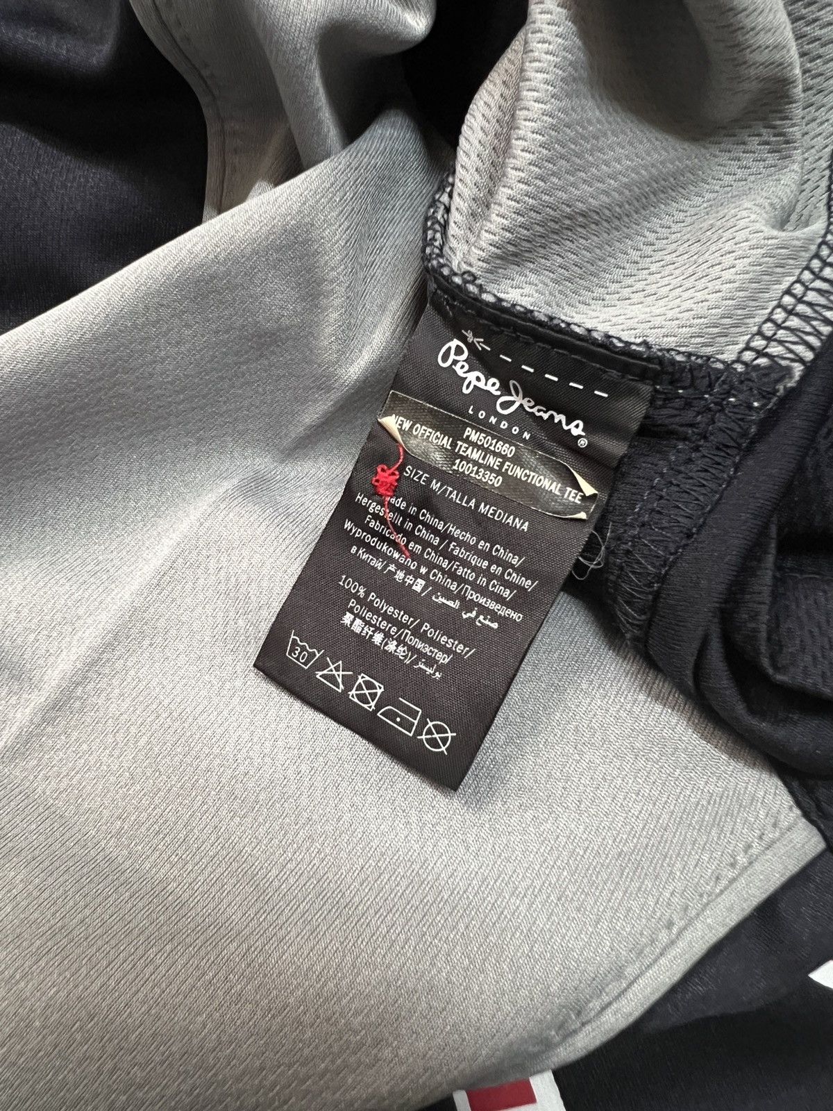 Red Bull REDBULL PEPE JEANS FORMULA ONE TEAM Size US L / EU 52-54 / 3 - 7 Thumbnail