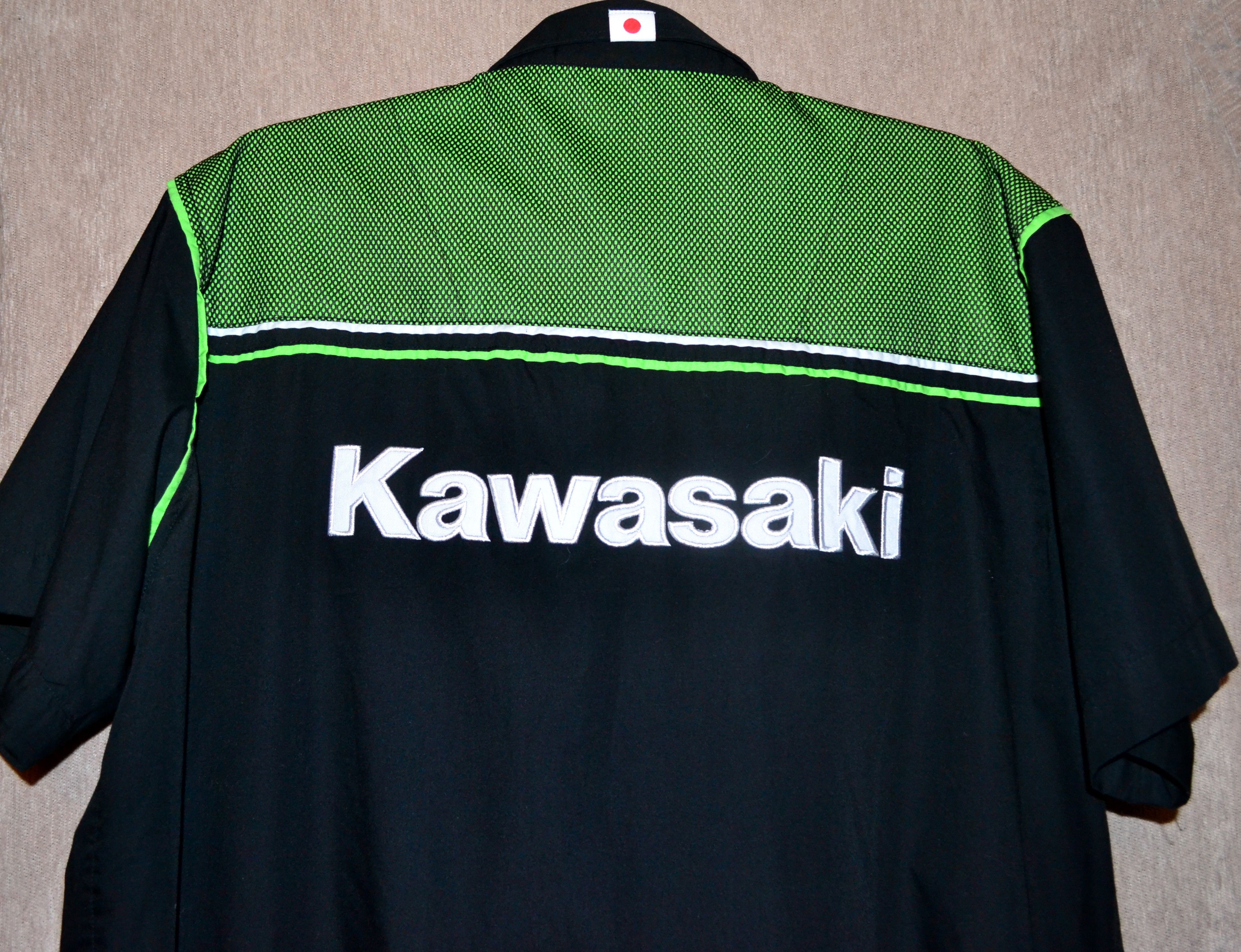Japanese Brand Vintage Kawasaki Japan Racing Team Short Sleeve Shirt Moto Size US XXL / EU 58 / 5 - 1 Thumbnail