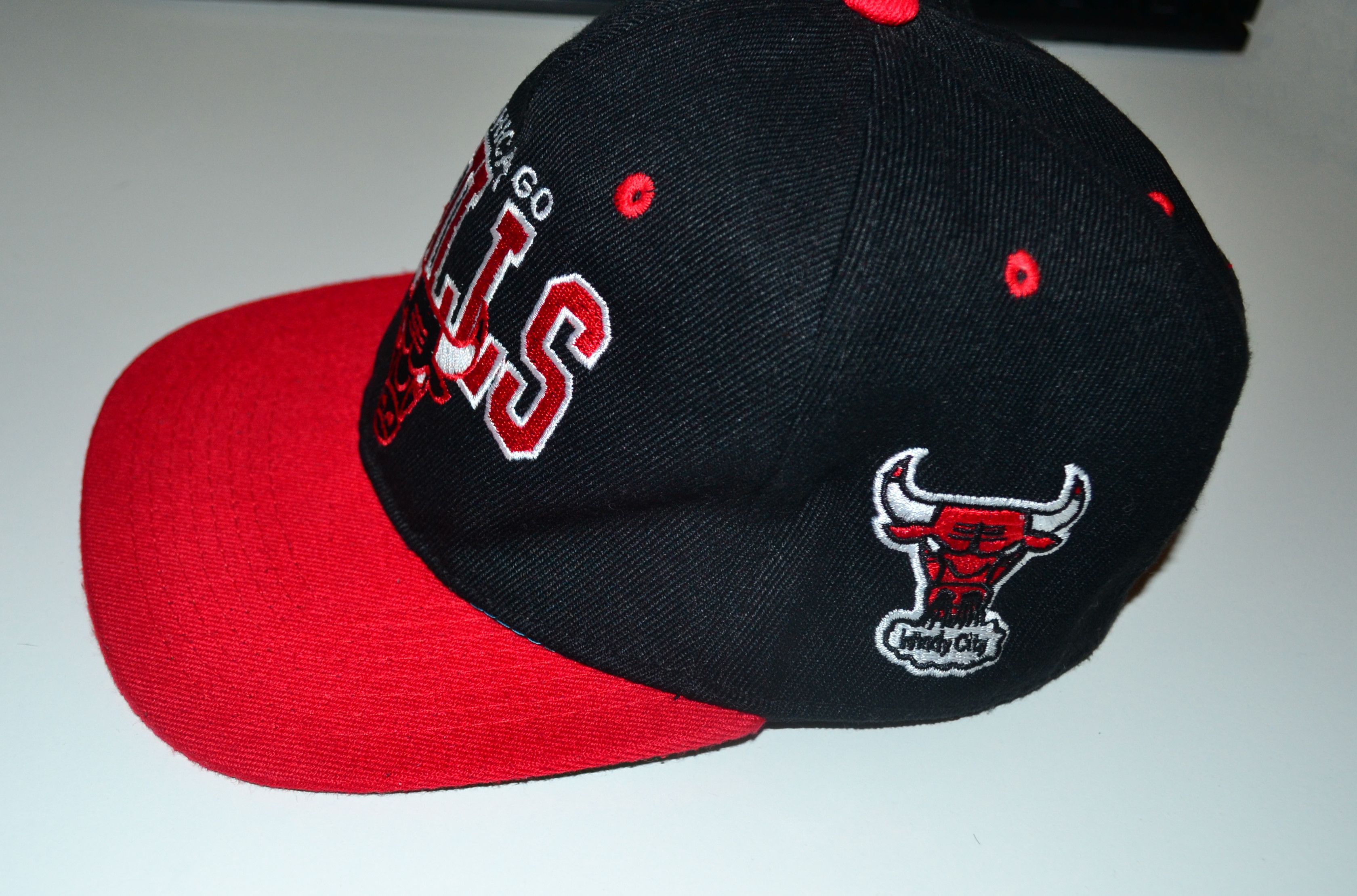 Mitchell & Ness Chicago Bulls Mitchell & Ness Snapback Vintage MJ Jordan Size ONE SIZE - 5 Thumbnail
