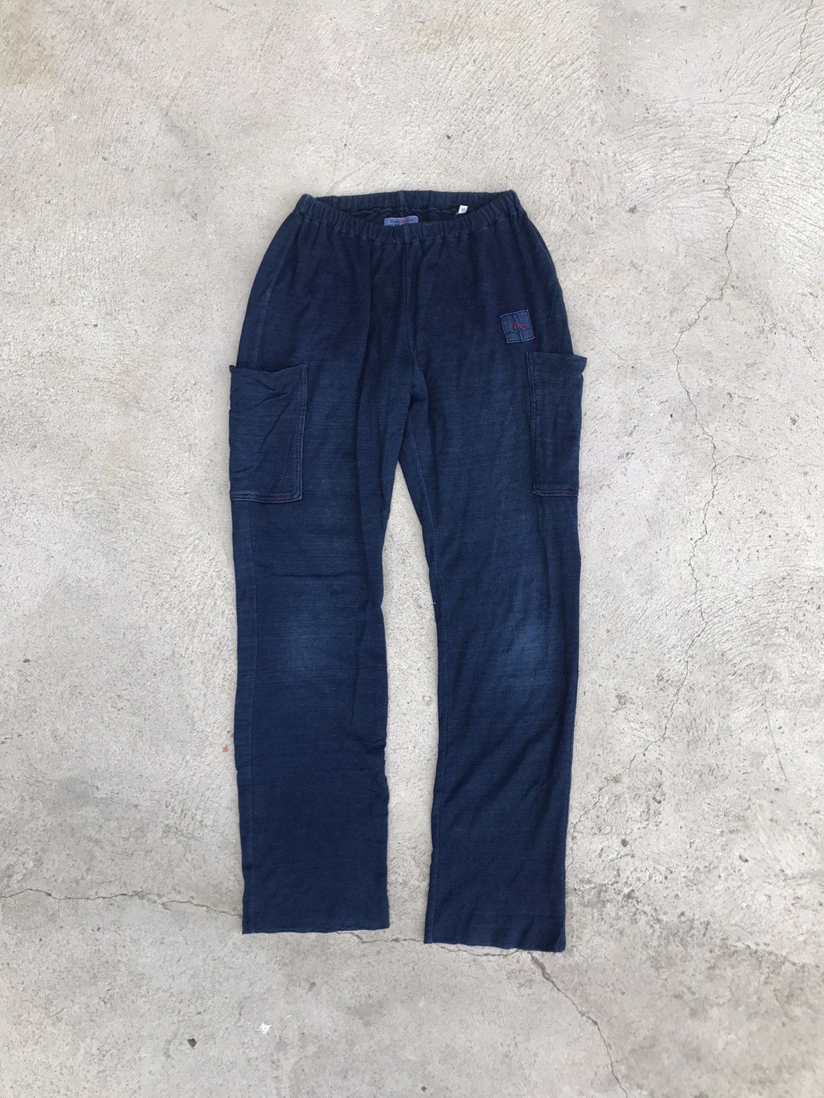 Blue Blue Japan × Japanese Brand × Vintage 💥LAST DROP BEFORE DELETE💥 Blue blue arigato japan sweatpants Size US 30 / EU 46 - 1 Thumbnail