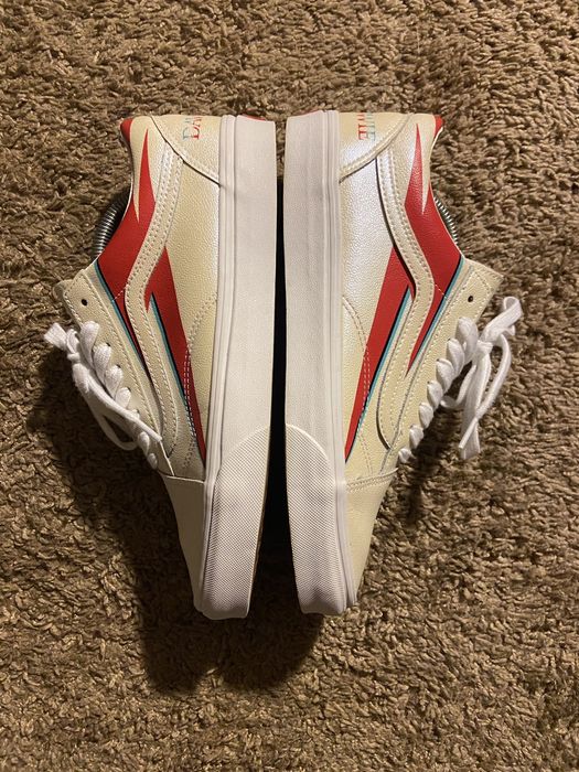 Vans x david bowie aladdin clearance sane old skool skate shoe