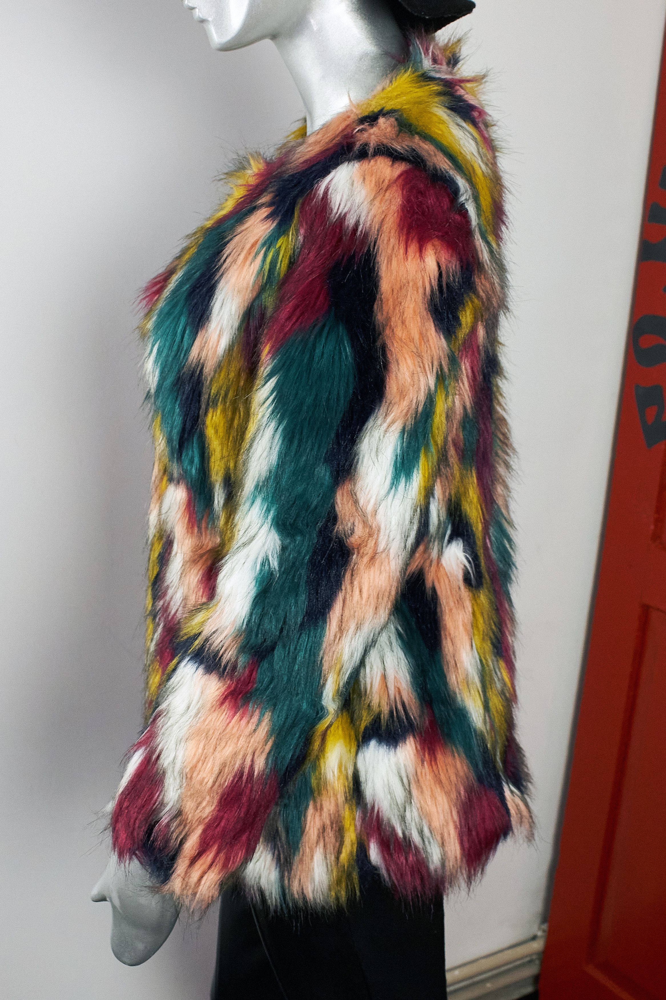 Shein Women's Y2K multicolored Shein rainbow fur coat Size XS / US 0-2 / IT 36-38 - 5 Thumbnail