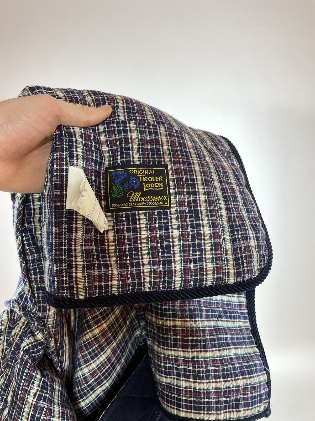 Vintage TIROLER LODEN Moessmer Virgin Lana/Alpaca Quilt jacket Mens Size US XL / EU 56 / 4 - 10 Thumbnail