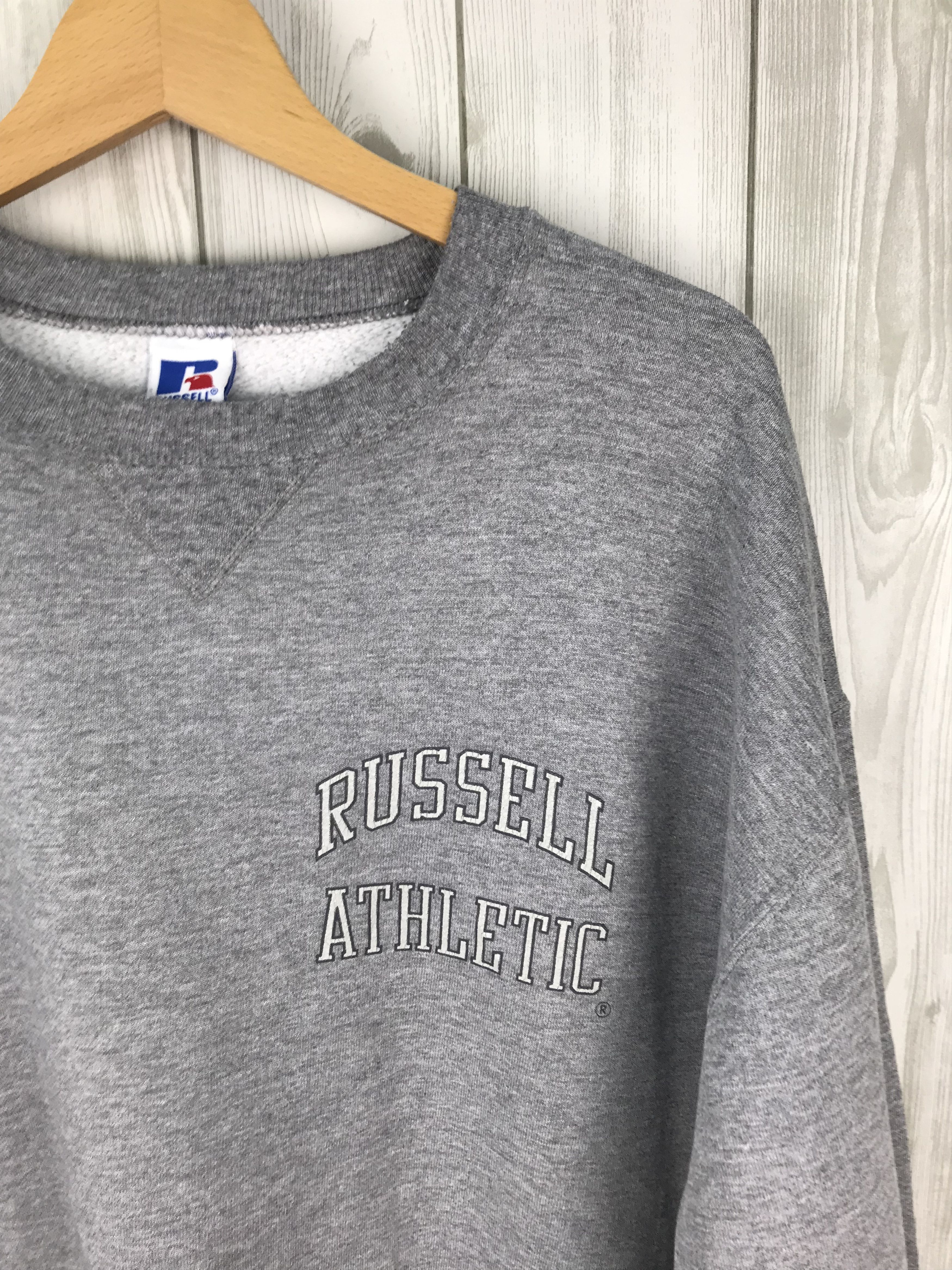 Russell Athletic Vintage RUSSELL ATHLETIC Spell Out Pullover Sweatshirt Size US L / EU 52-54 / 3 - 2 Thumbnail