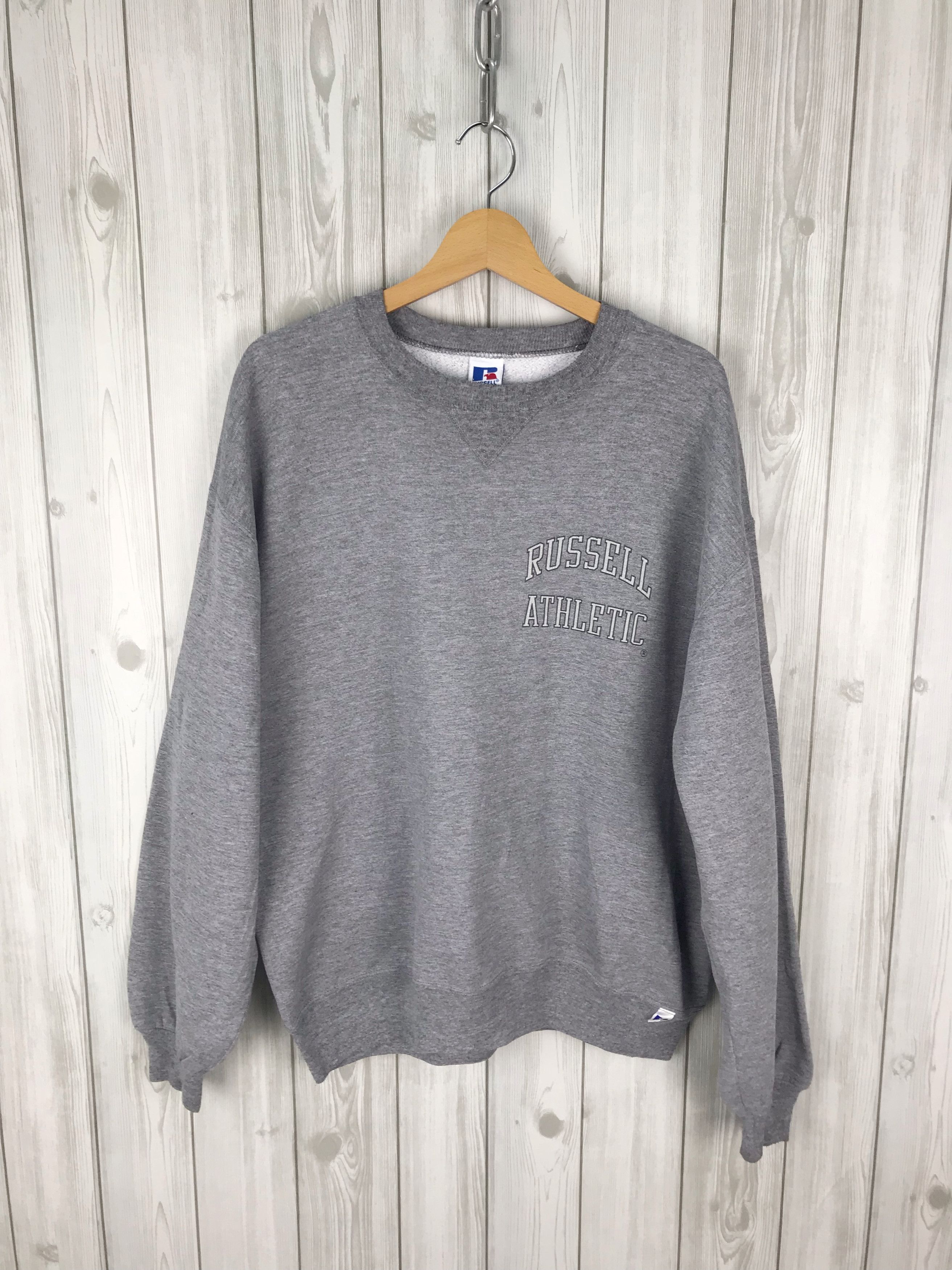 Russell Athletic Vintage RUSSELL ATHLETIC Spell Out Pullover Sweatshirt Size US L / EU 52-54 / 3 - 1 Thumbnail