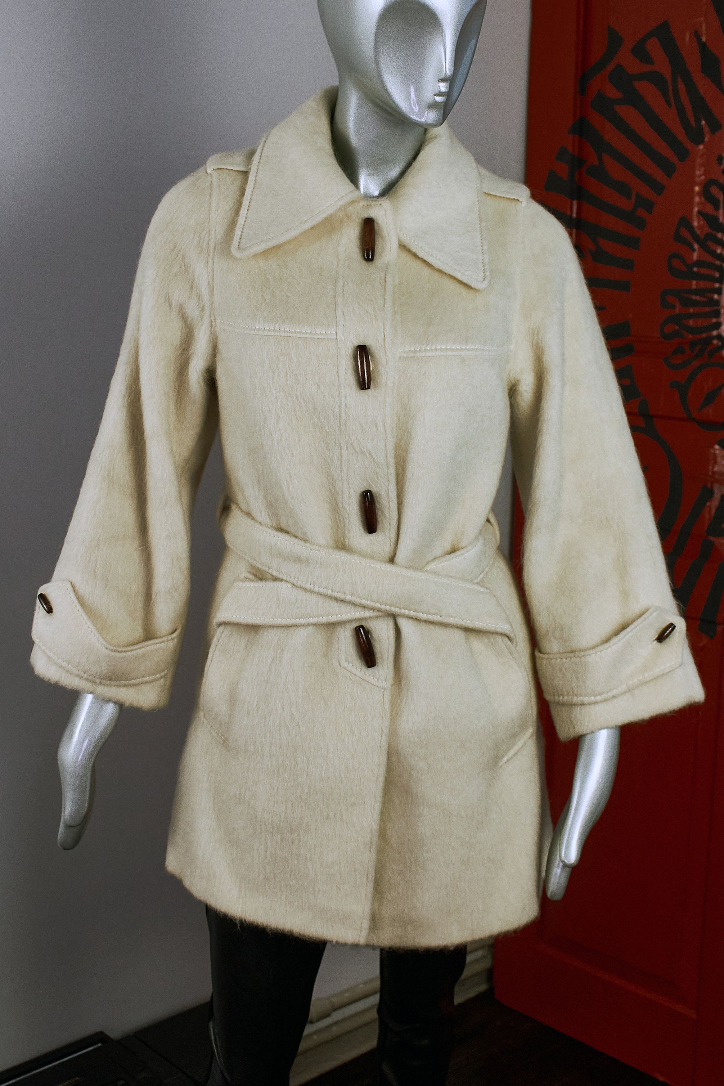 Other White alpaca woolen women's coat made of llama wool Size XS / US 0-2 / IT 36-38 - 4 Thumbnail
