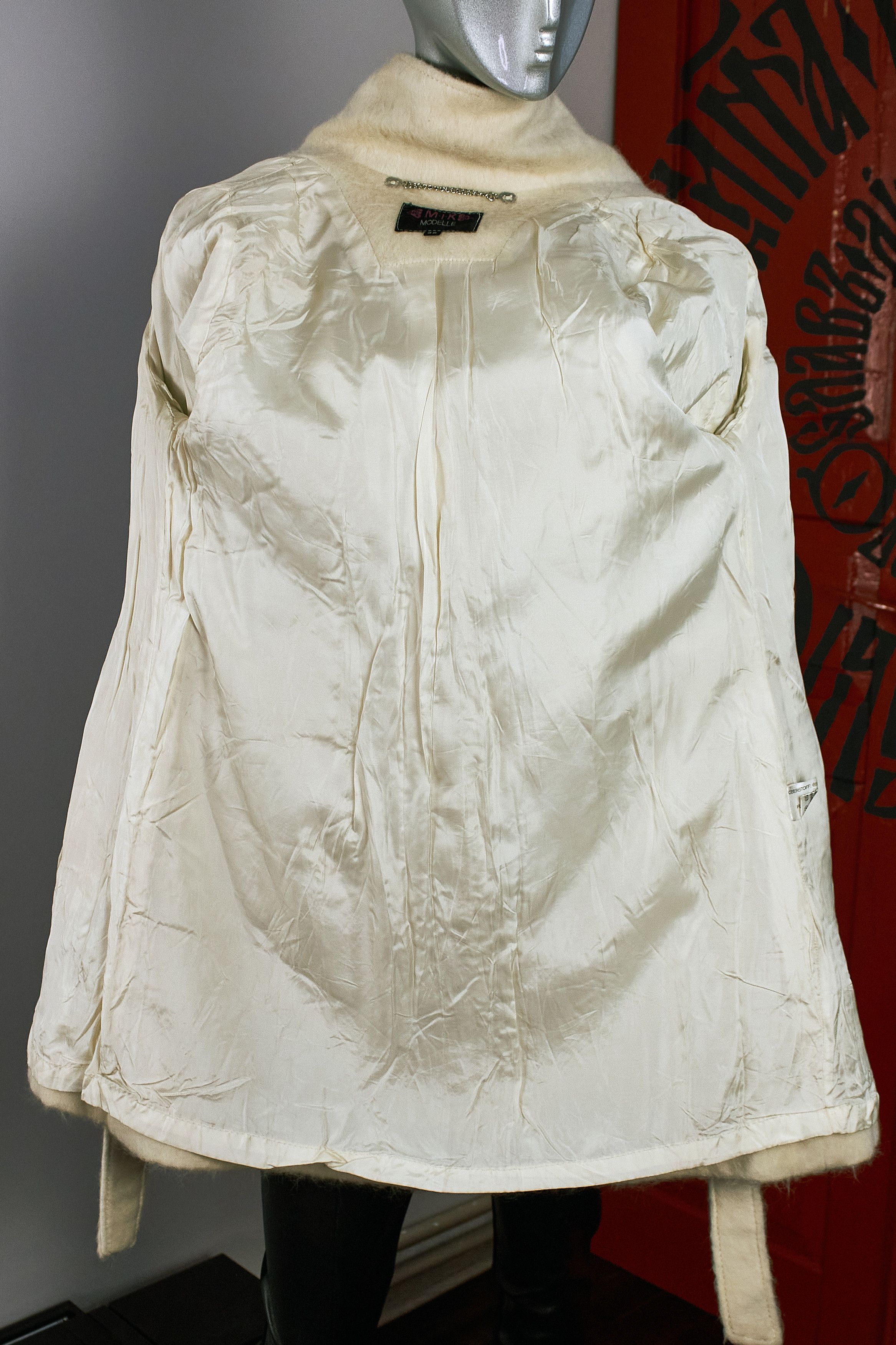 Other White alpaca woolen women's coat made of llama wool Size XS / US 0-2 / IT 36-38 - 10 Thumbnail