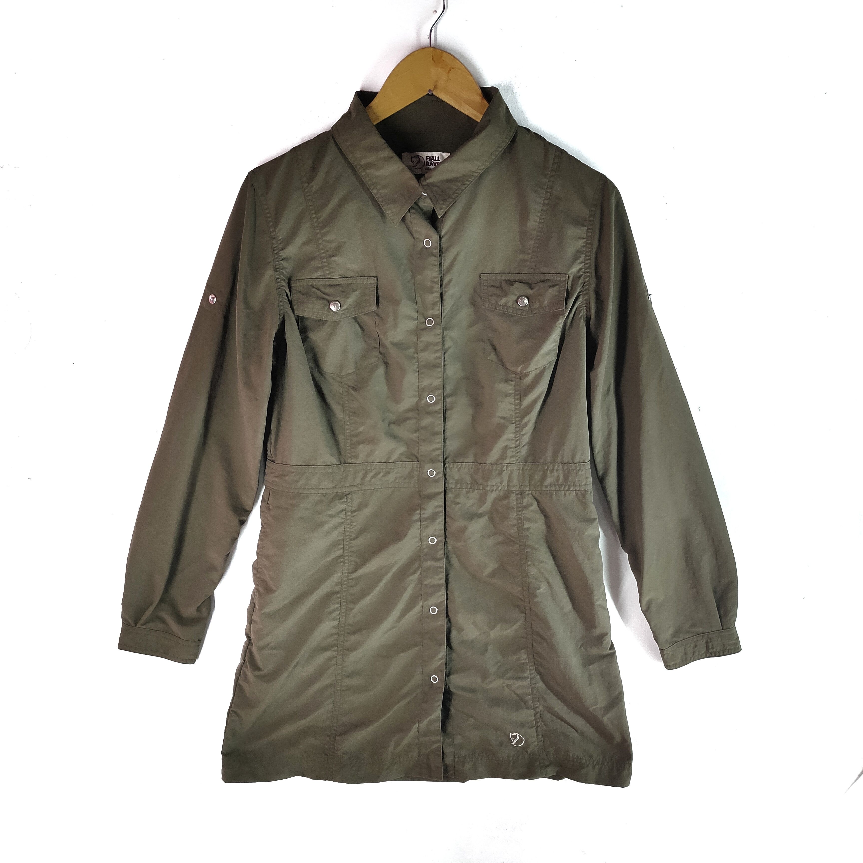 image of Fjallraven Quick Dry Full Button Long Parka Jacket, Men's (Size Medium)
