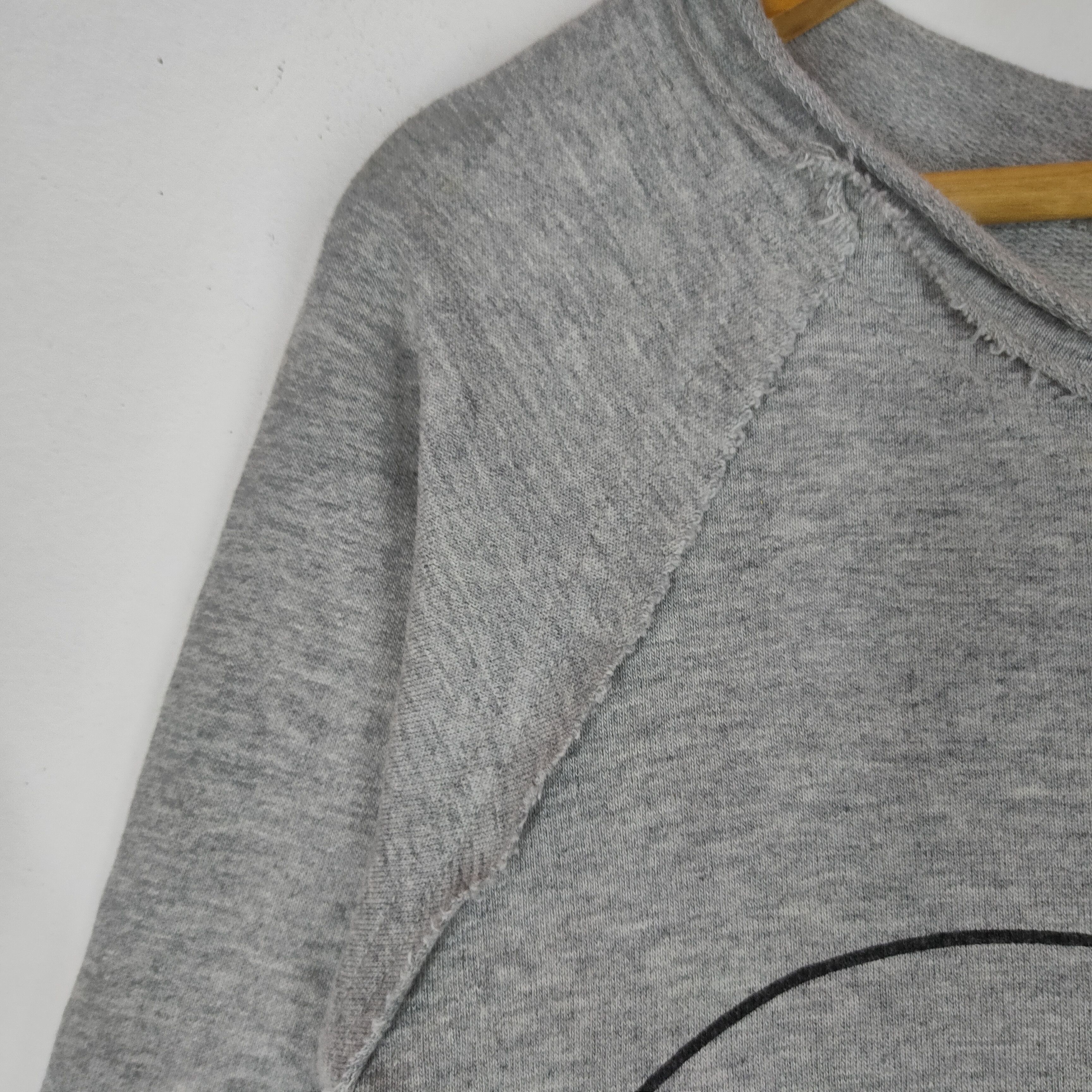 Cartoon Network Vintage TWEETY LOONEY TUNES Reverse Stitch Lite Sweatshirt Size US S / EU 44-46 / 1 - 3 Thumbnail