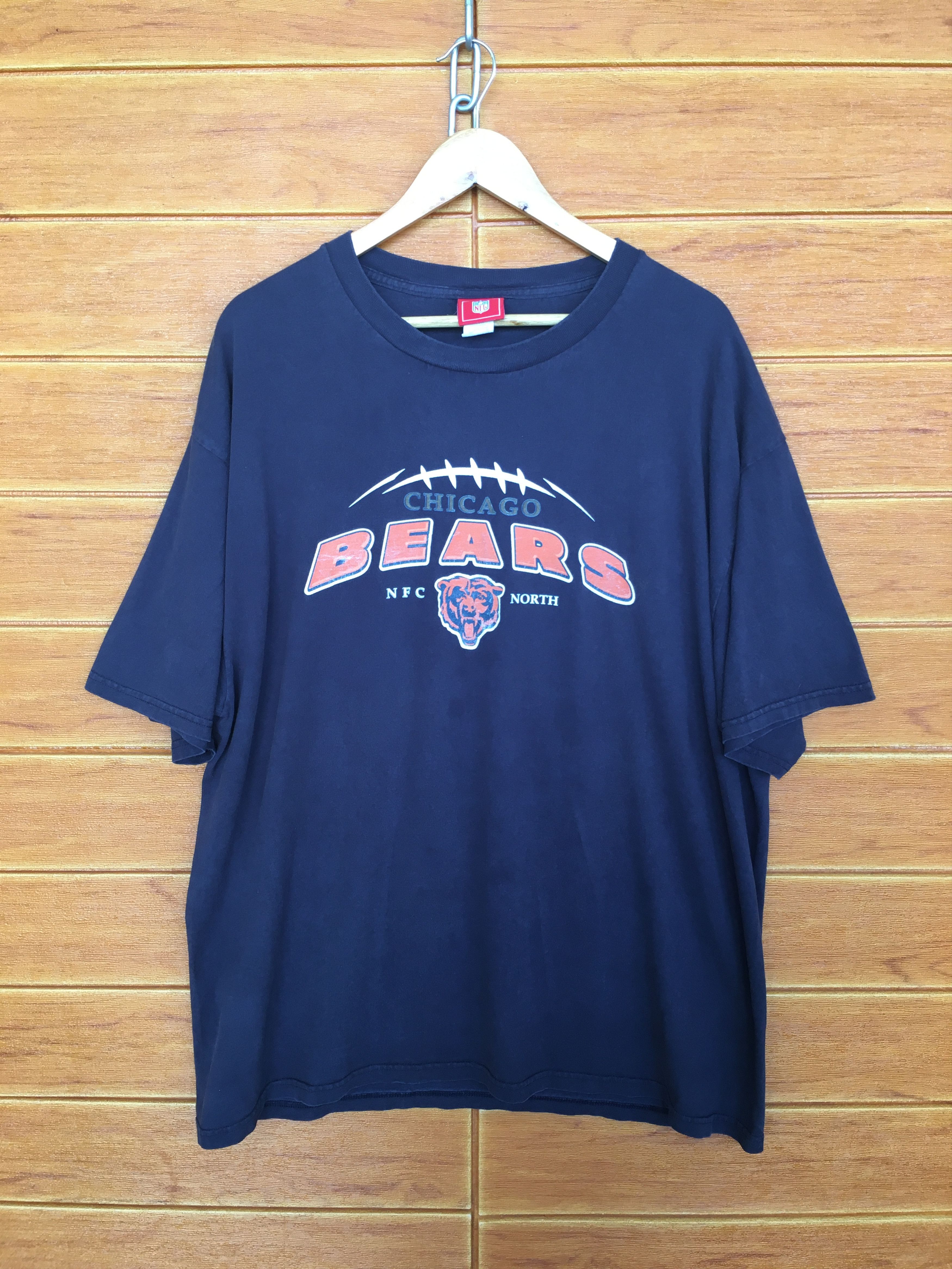 NFL Vintage Chicago Bears Nfl T-Shirt Size US XL / EU 56 / 4 - 1 Thumbnail