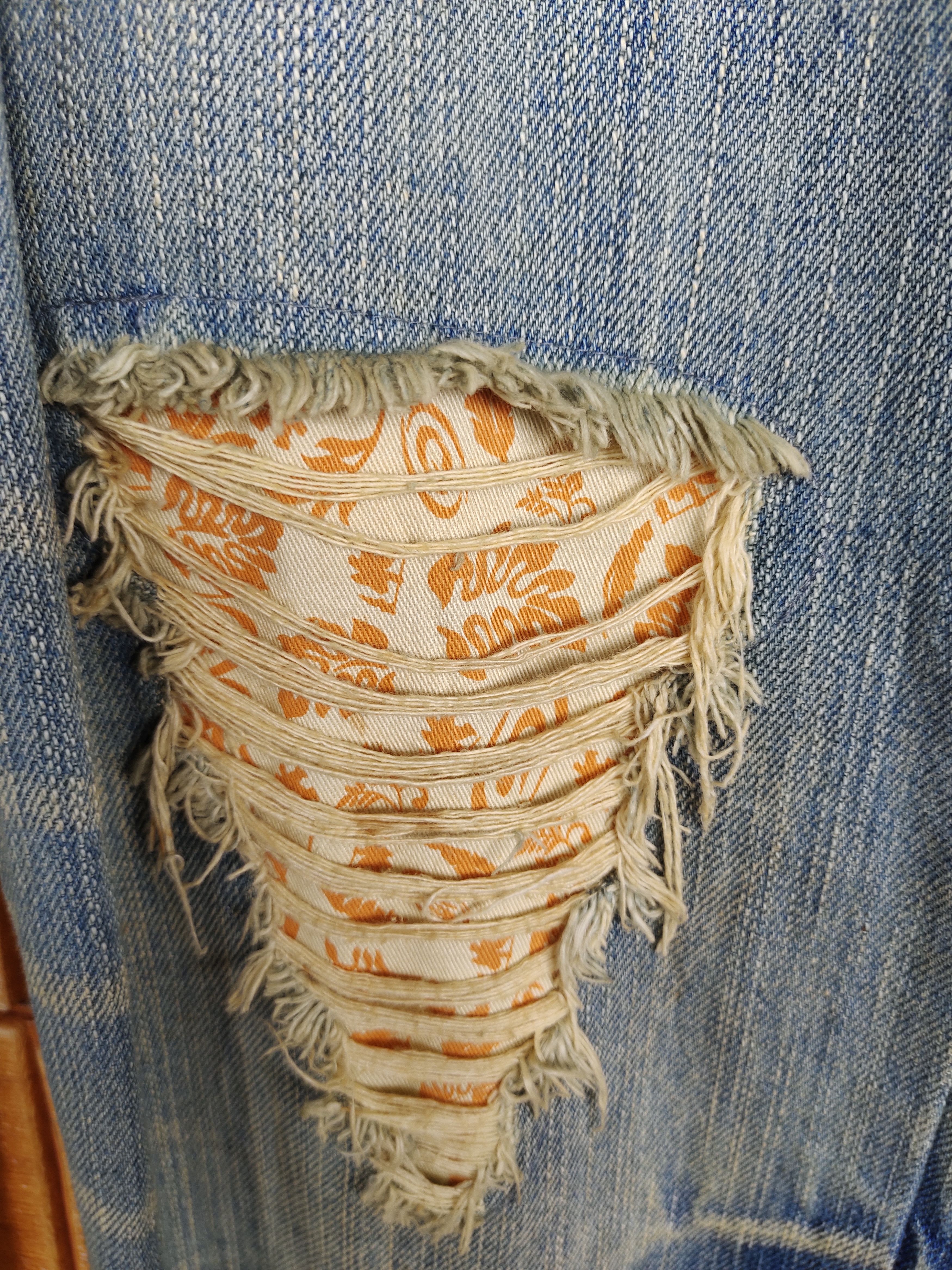 If Six Was Nine GOTCHA SURF Patches Distressed Denim Jeans Size US 33 - 14 Thumbnail
