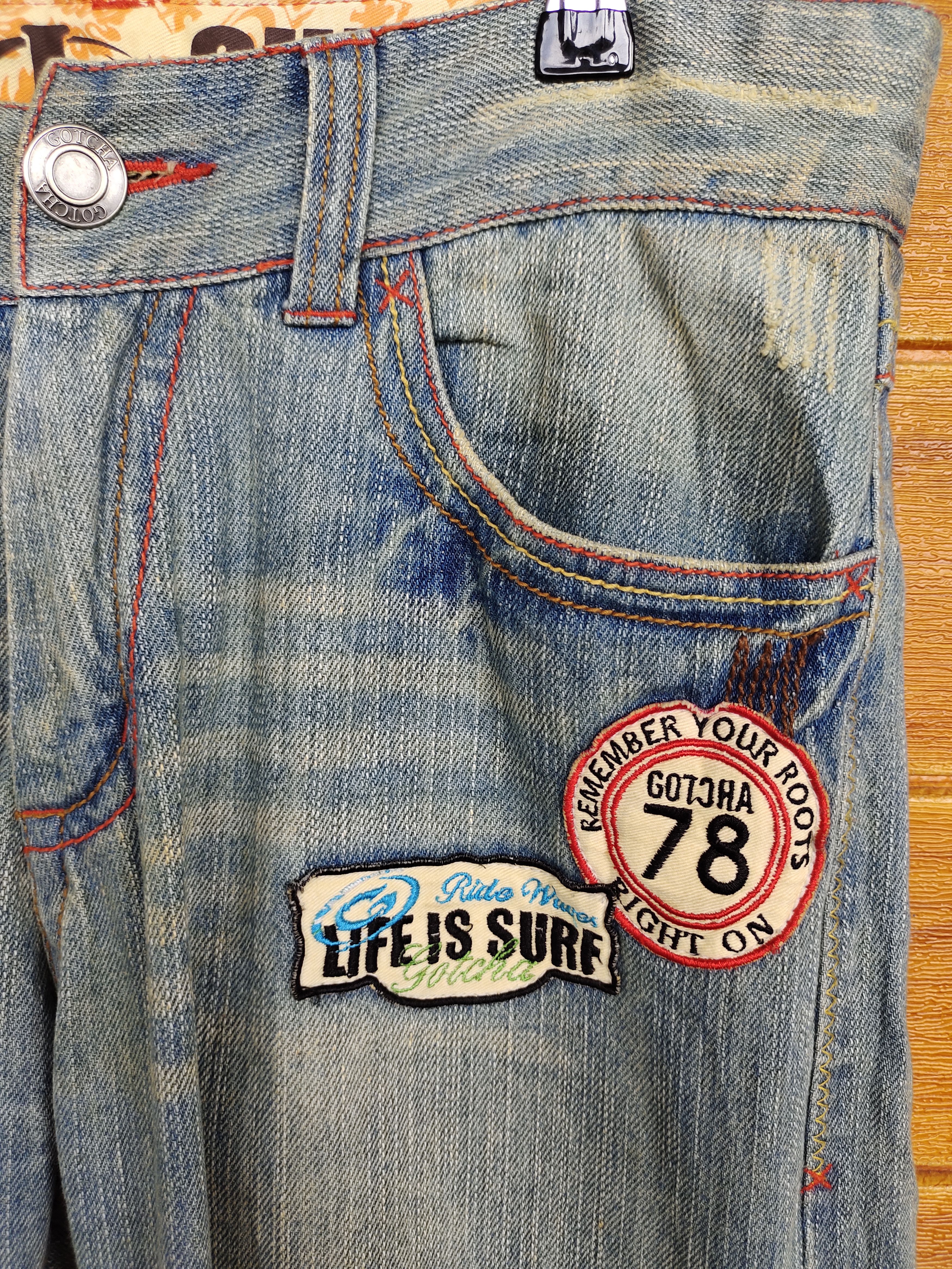 If Six Was Nine GOTCHA SURF Patches Distressed Denim Jeans Size US 33 - 12 Thumbnail