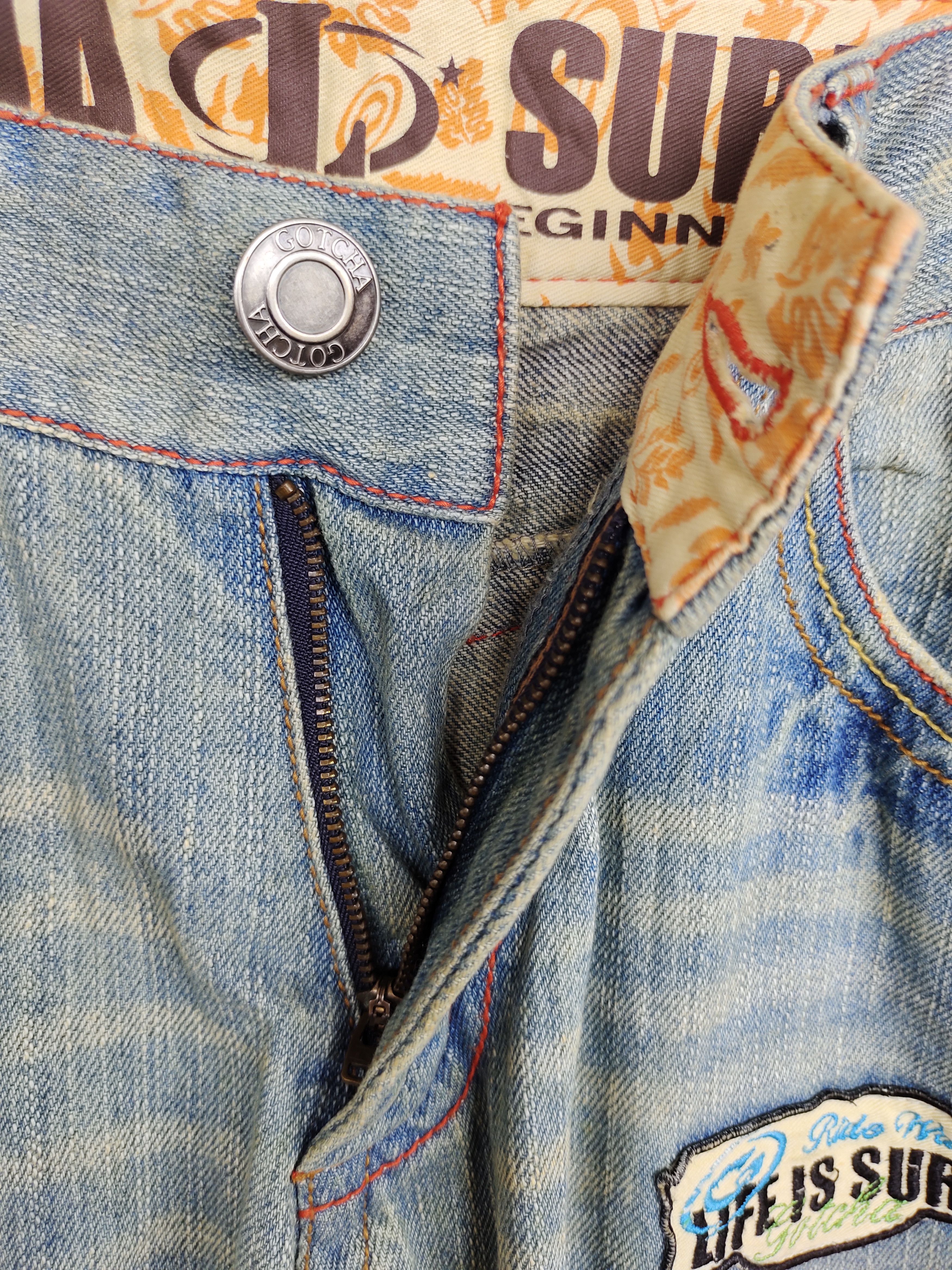 If Six Was Nine GOTCHA SURF Patches Distressed Denim Jeans Size US 33 - 20 Thumbnail