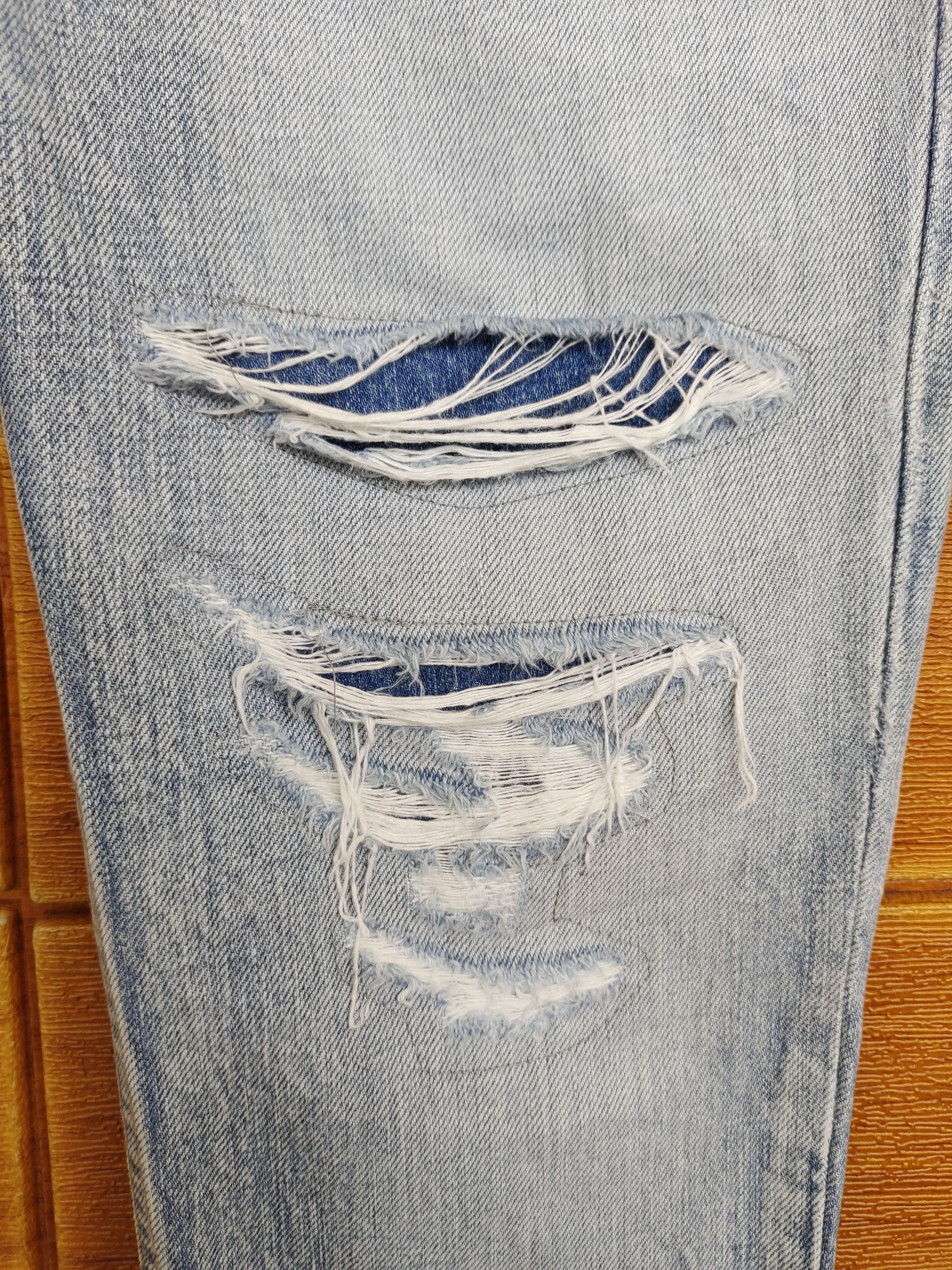 Tomorrowland TOMORROWLAND X MACPHEE Distressed Denim Pants Size US 29 - 7 Thumbnail