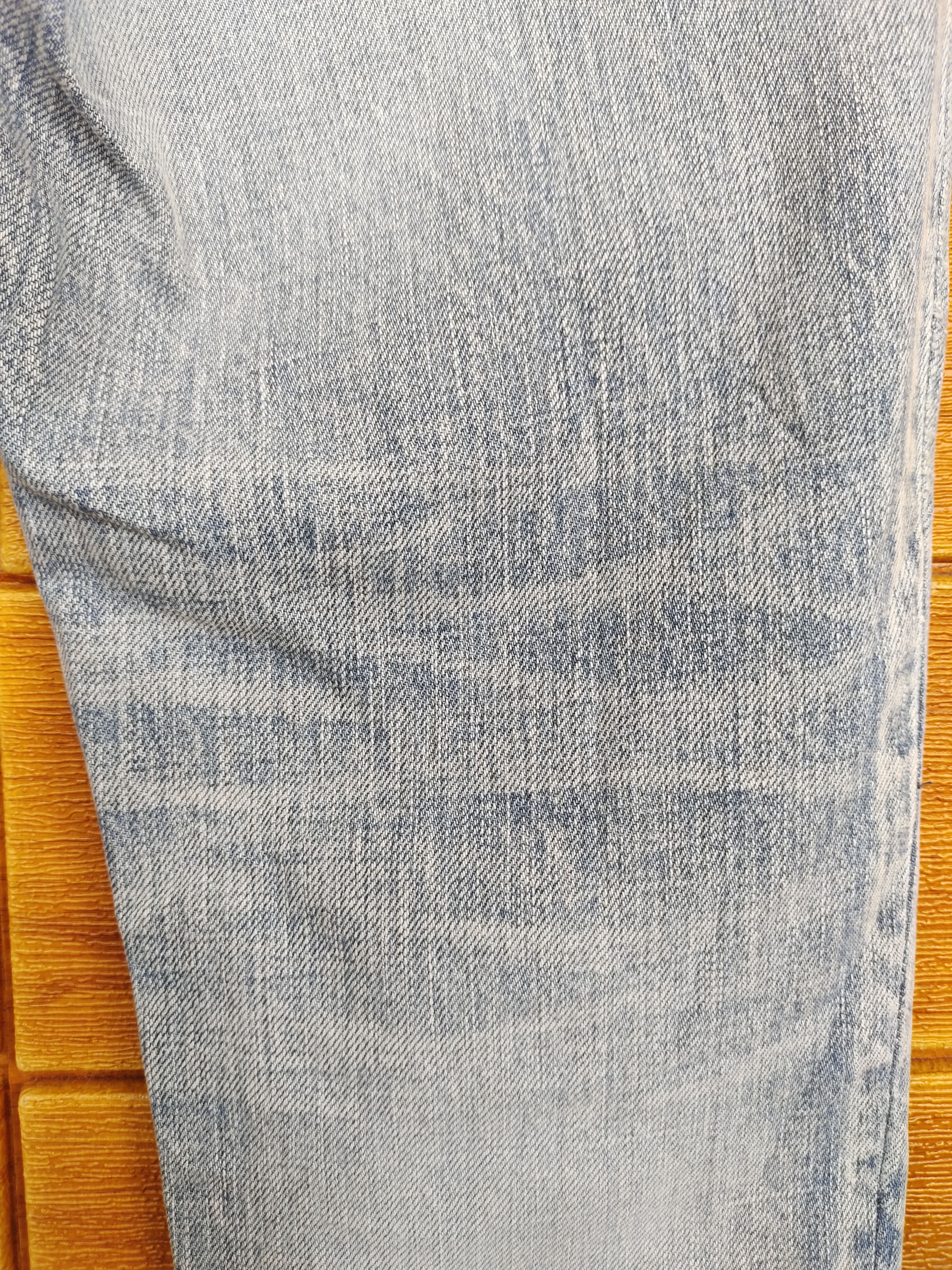 Tomorrowland TOMORROWLAND X MACPHEE Distressed Denim Pants Size US 29 - 19 Thumbnail