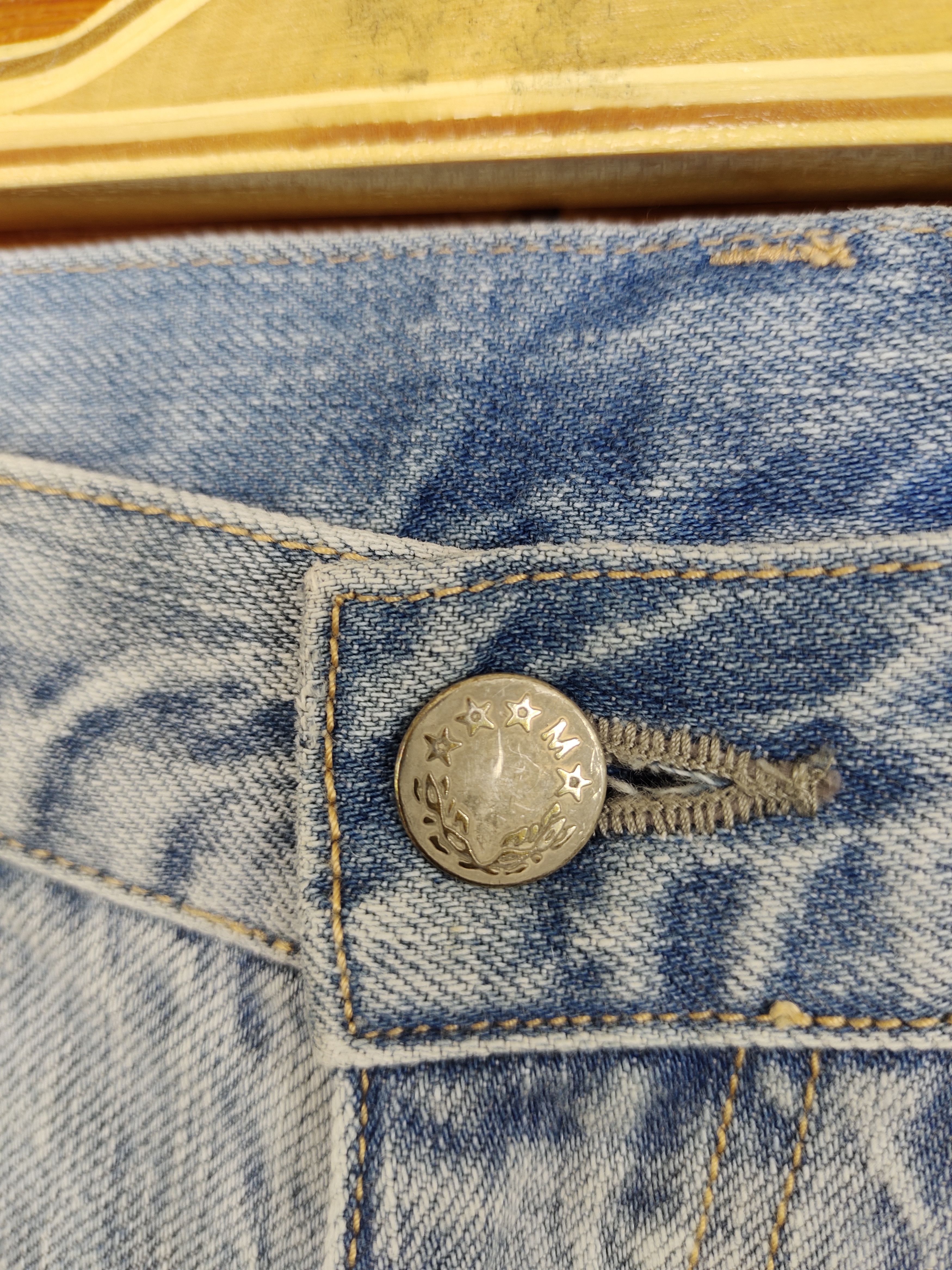 Tomorrowland TOMORROWLAND X MACPHEE Distressed Denim Pants Size US 29 - 13 Thumbnail