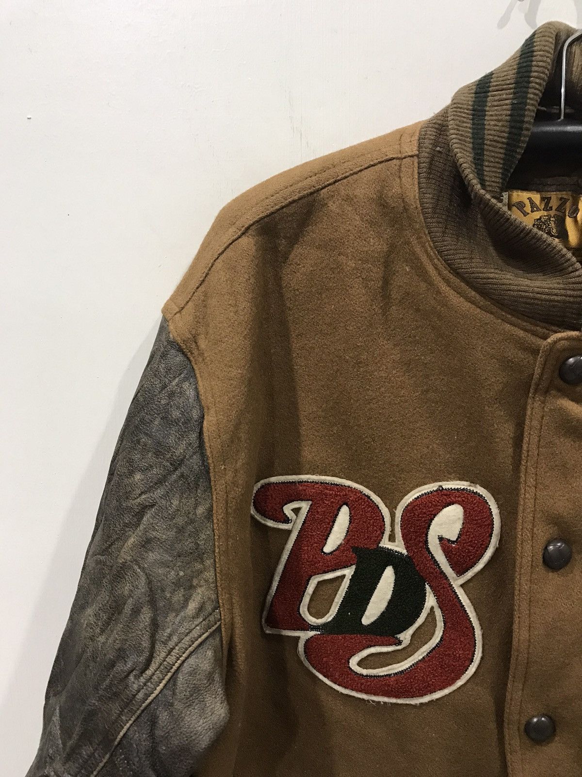 Vintage Vintage PAZZO DENIM STORE Spell Out Oversize Varsity Jacket Size US XL / EU 56 / 4 - 6 Thumbnail