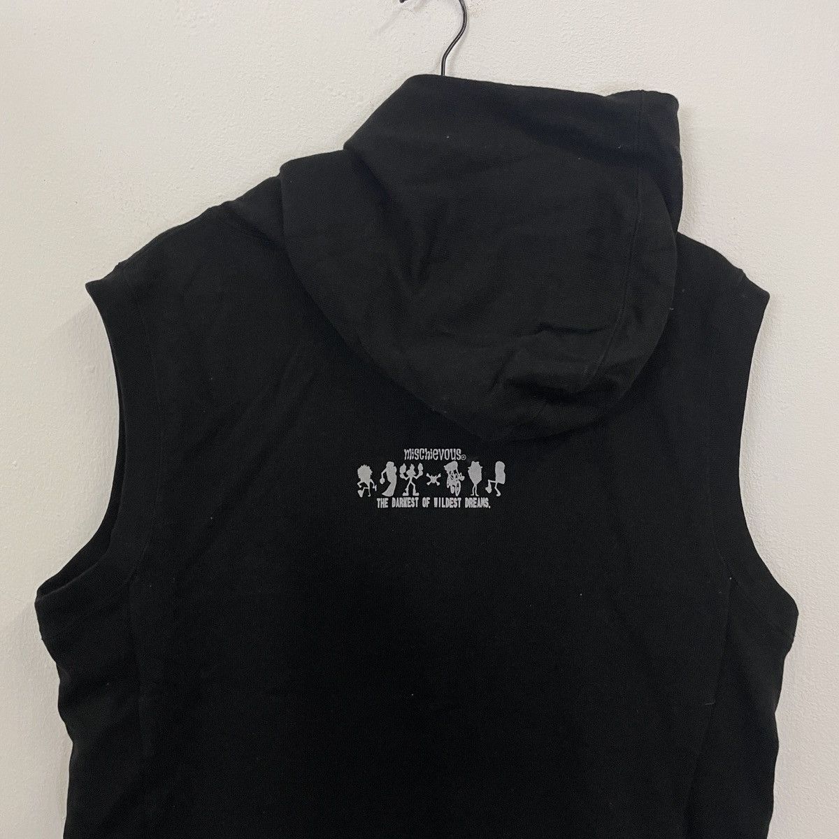 Anime Vtg Mischievous Emi Nakayama Hoodies Sleeveless Sweatshirt Size US L / EU 52-54 / 3 - 8 Thumbnail