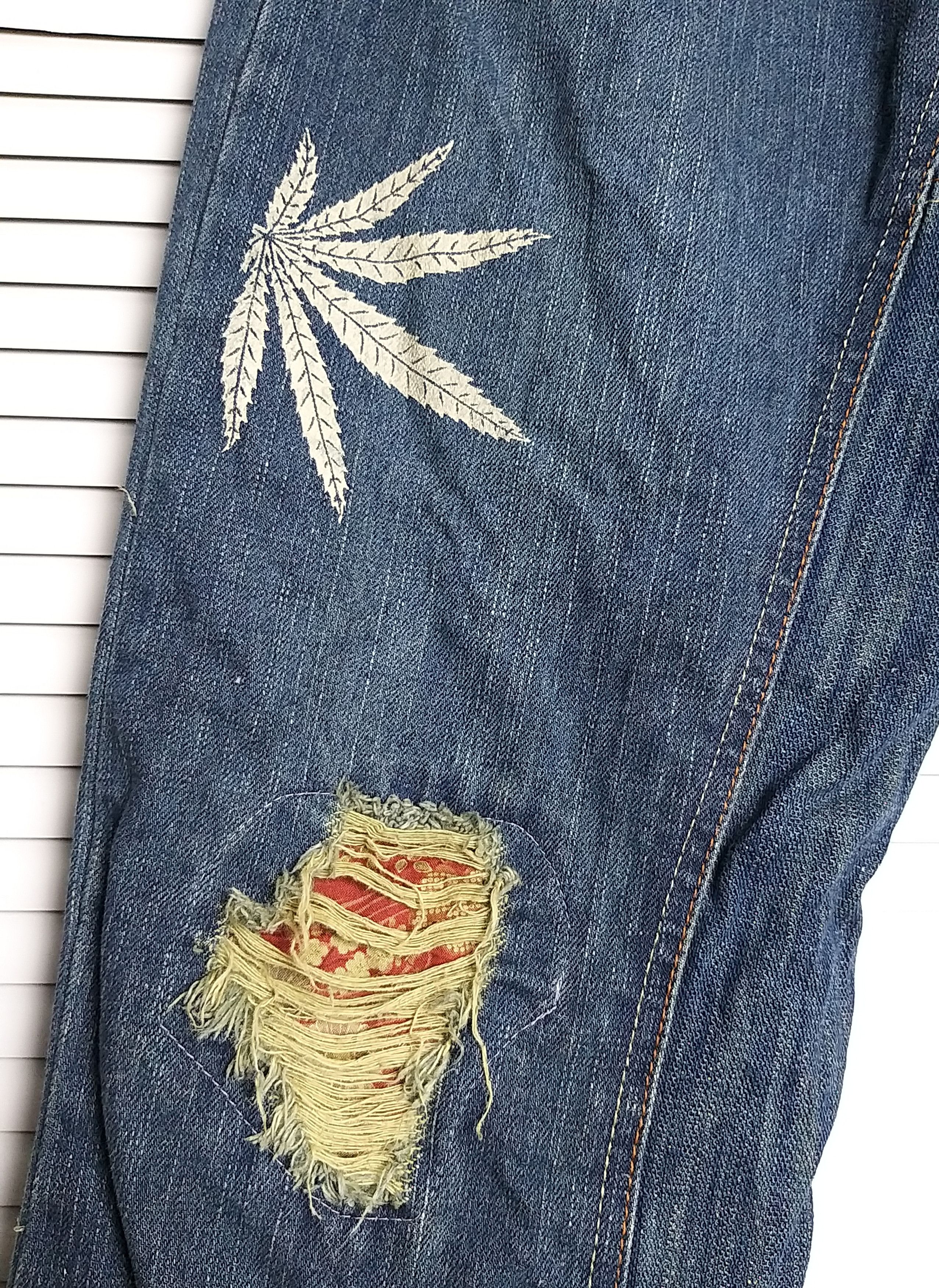 Japanese Brand JAPANESE ARCHIVAL "IN KOKOMO"HEMP PRINT DISTRESSED JEANS Size US 32 / EU 48 - 10 Thumbnail