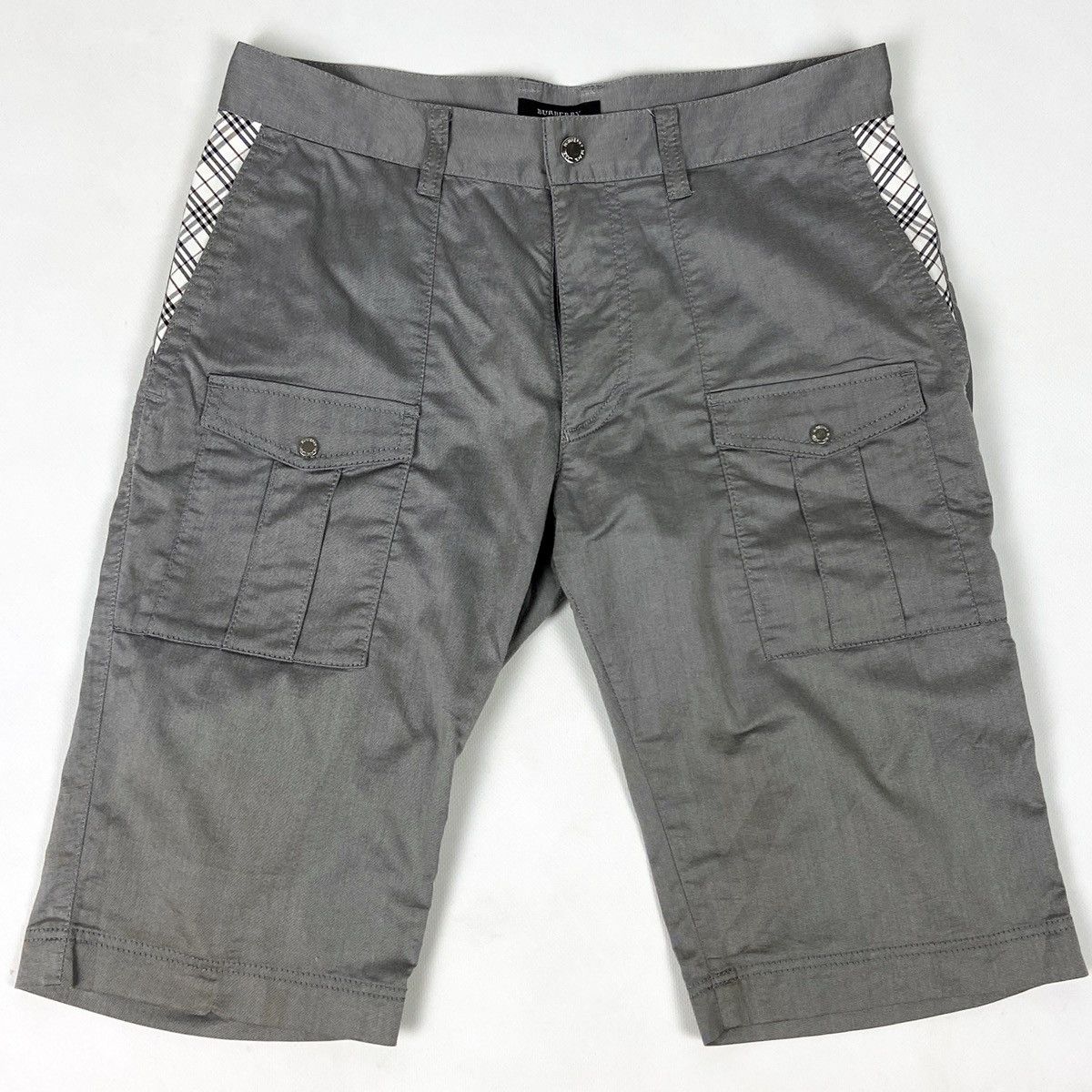 Black Label Burberry Black Label Pocket Shorts size 73 luxury England Size 28" / US 6 / IT 42 - 1 Thumbnail