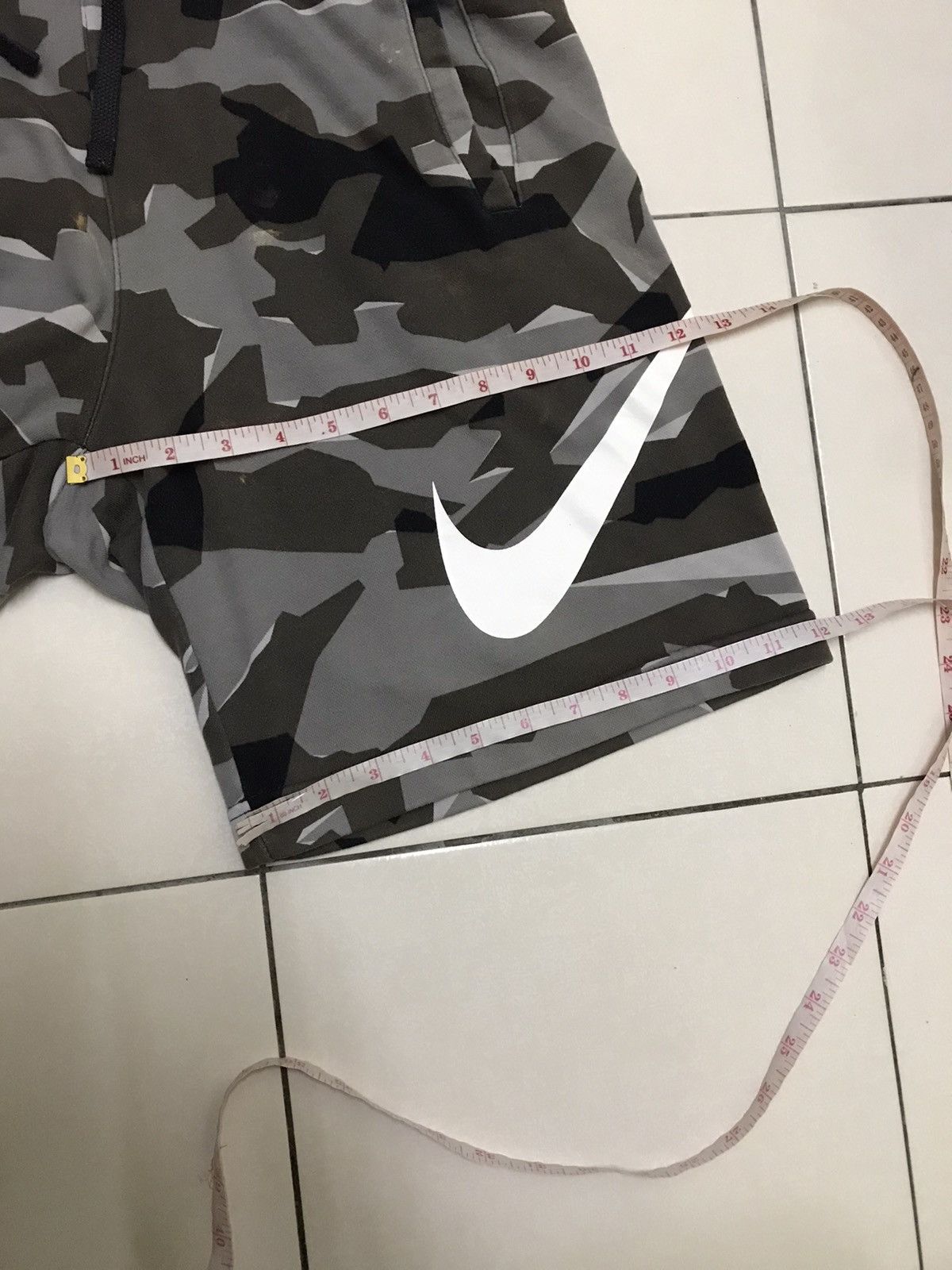 Nike Vintage Nike Camouflage Shorts Pants Size US 32 / EU 48 - 7 Thumbnail