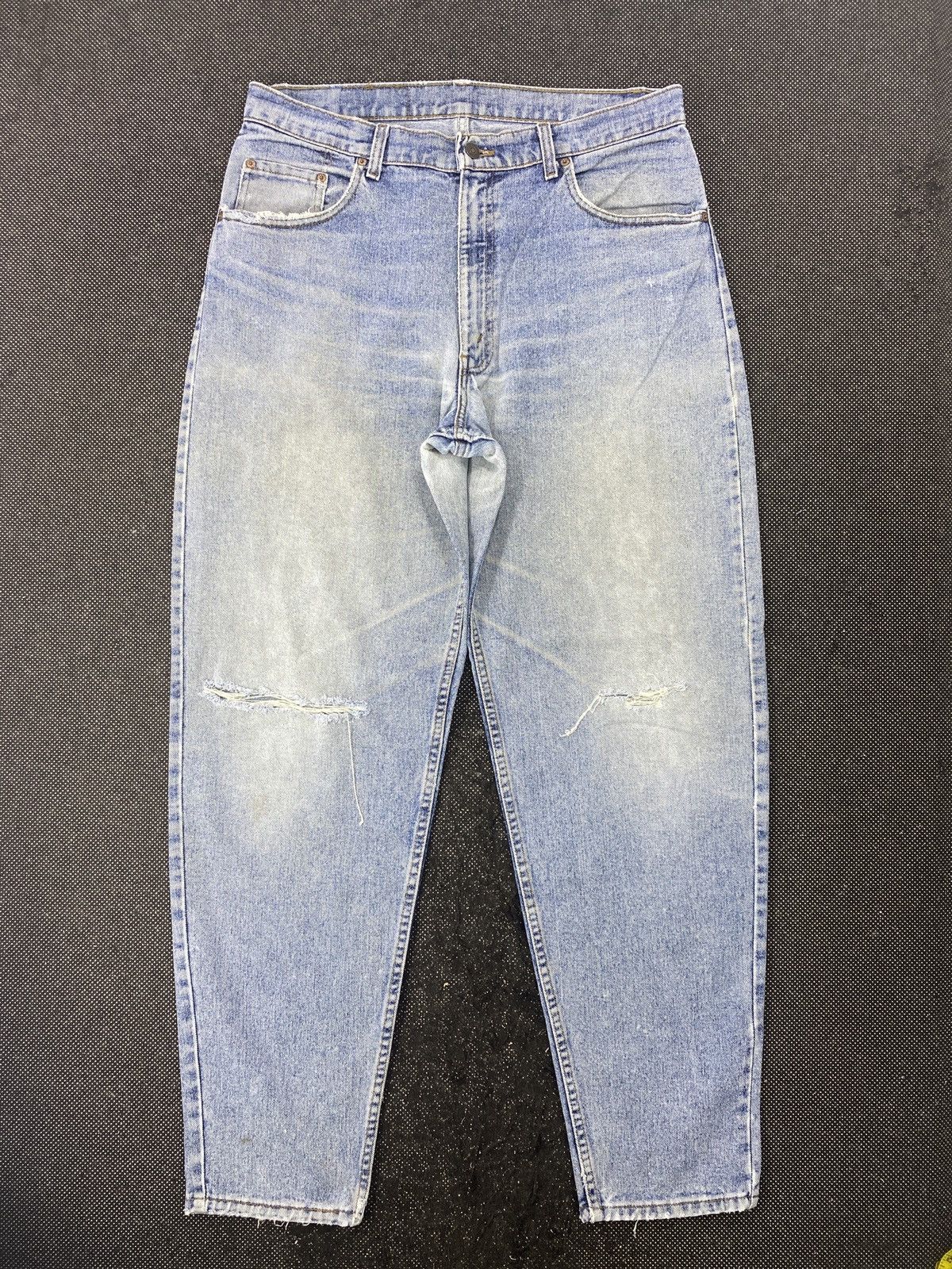 Levi's 90s VINTAGE LEVI'S 560 DISTRESSED SINGLE ‘R’ JEANS-J522 Size US 36 / EU 52 - 1 Thumbnail