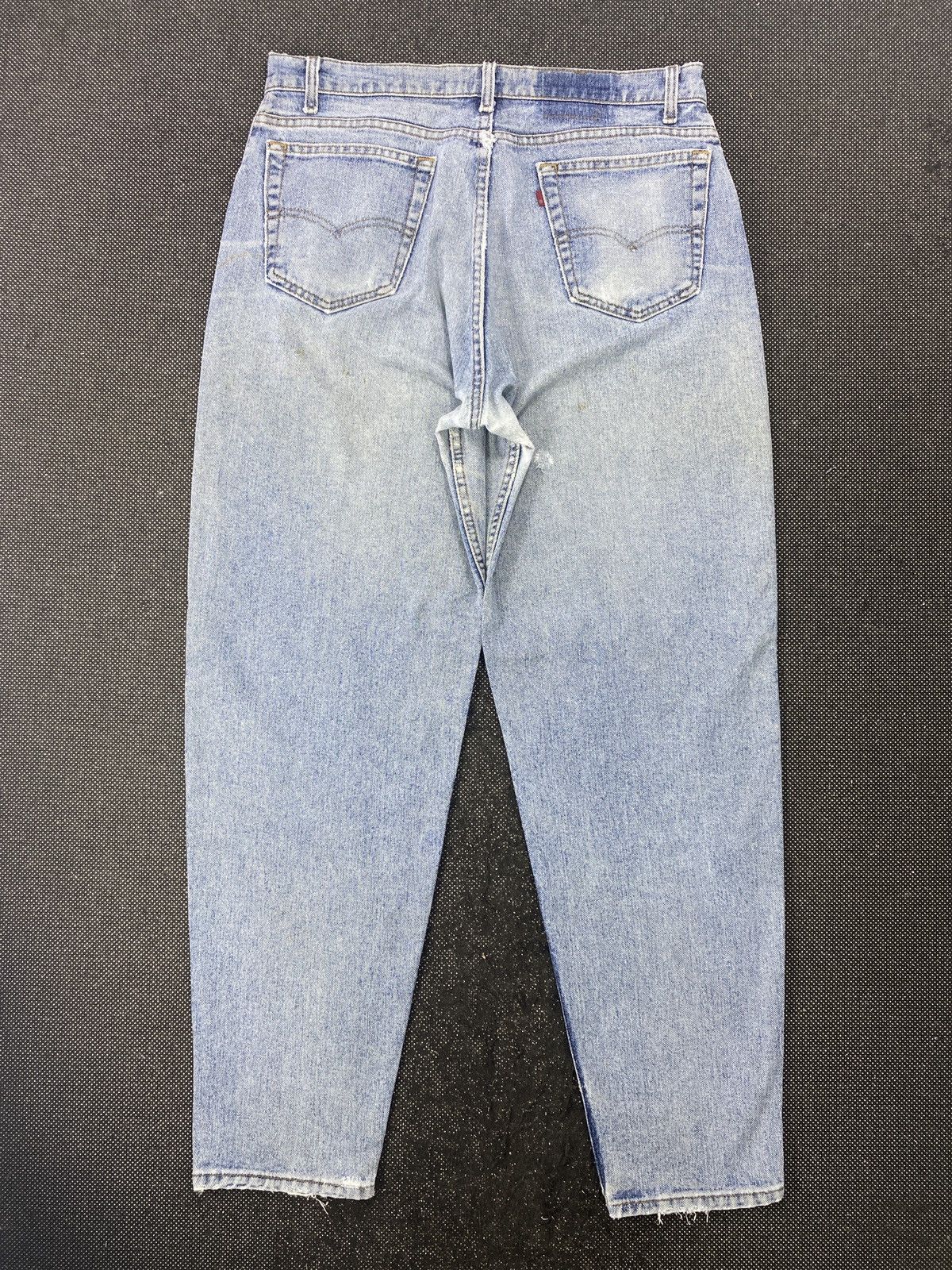 Levi's 90s VINTAGE LEVI'S 560 DISTRESSED SINGLE ‘R’ JEANS-J522 Size US 36 / EU 52 - 3 Thumbnail