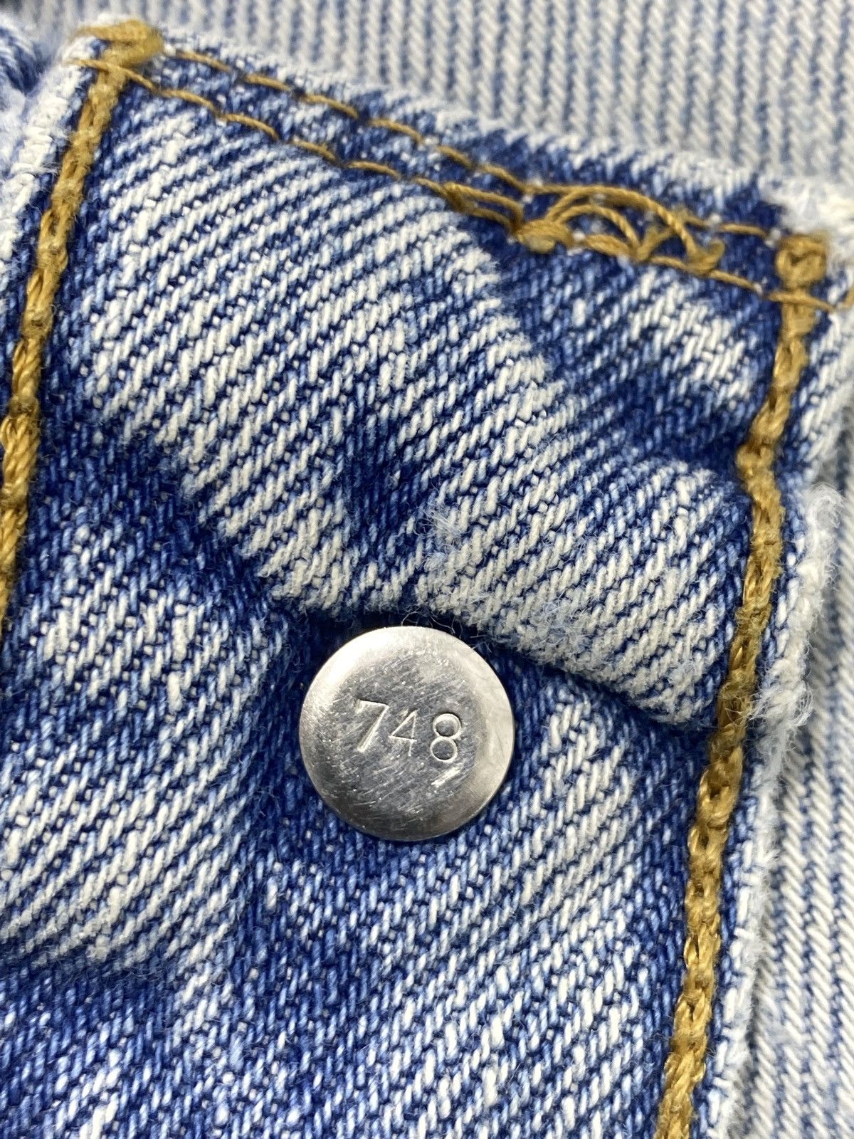 Jean × Levi's × Vintage VINTAGE LEVIS 560 DISTRESSED BLUE WASH JEANS-J524 Size US 32 / EU 48 - 6 Thumbnail