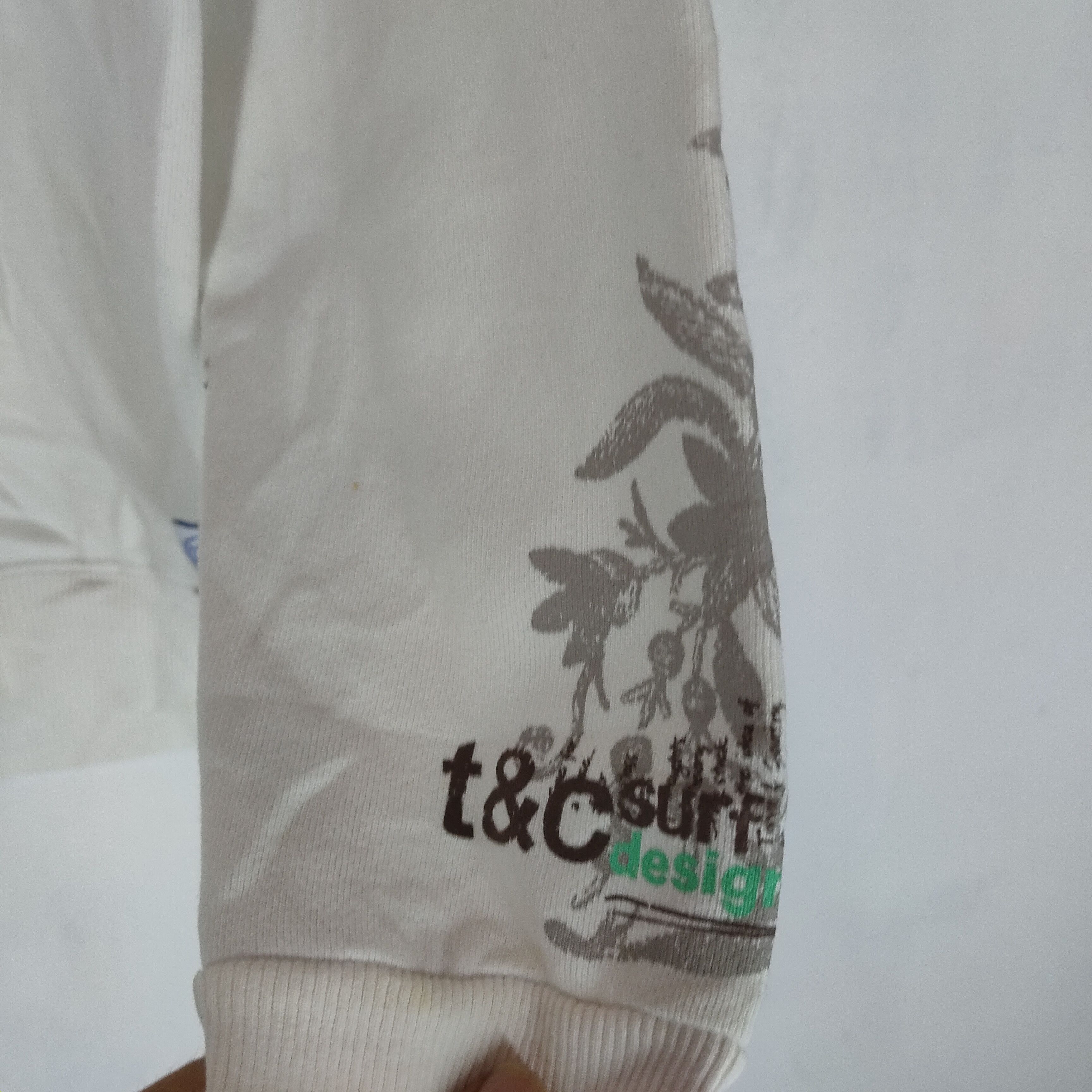 Sports Specialties T&C SURF HAWAII Surfing Big Printed Pullover Sweatshirt Size US S / EU 44-46 / 1 - 3 Thumbnail