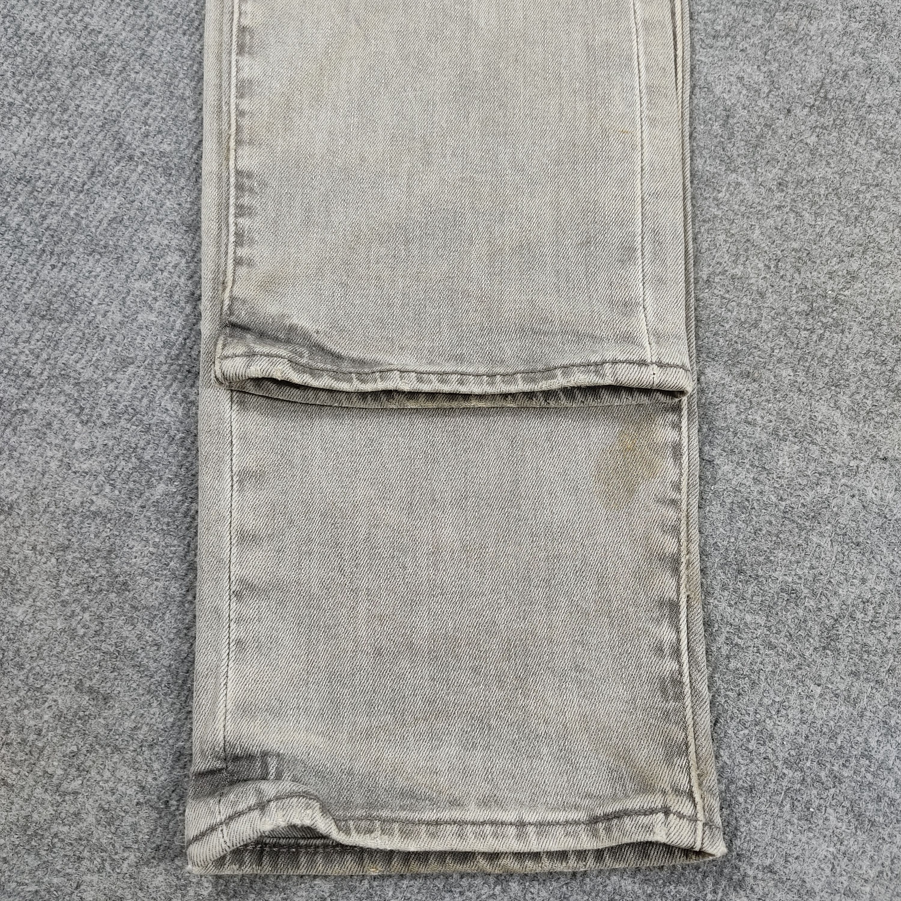 Vintage Levis 512 Jeans Distress