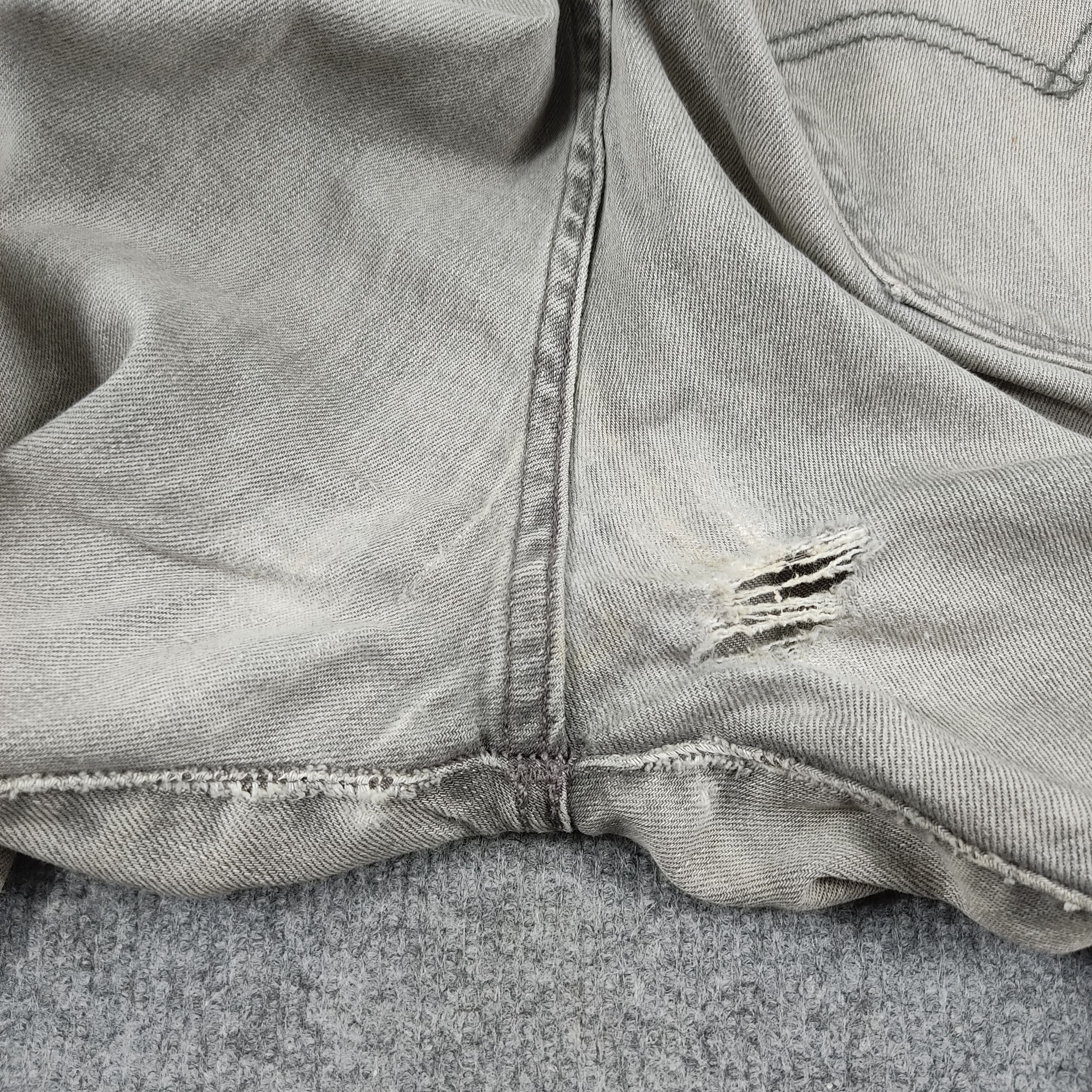 Vintage Levis 512 Jeans Distress
