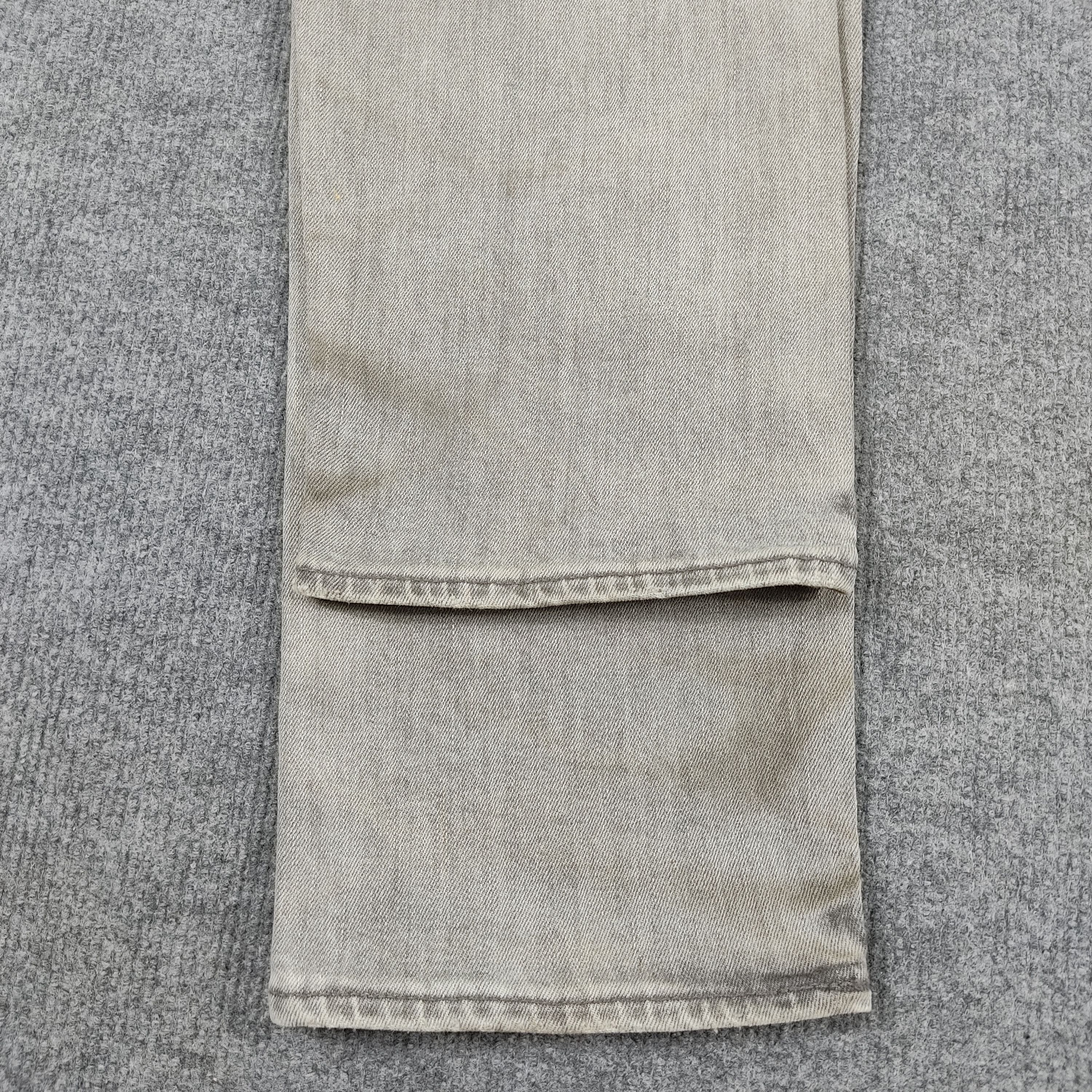 Vintage Levis 512 Jeans Distress