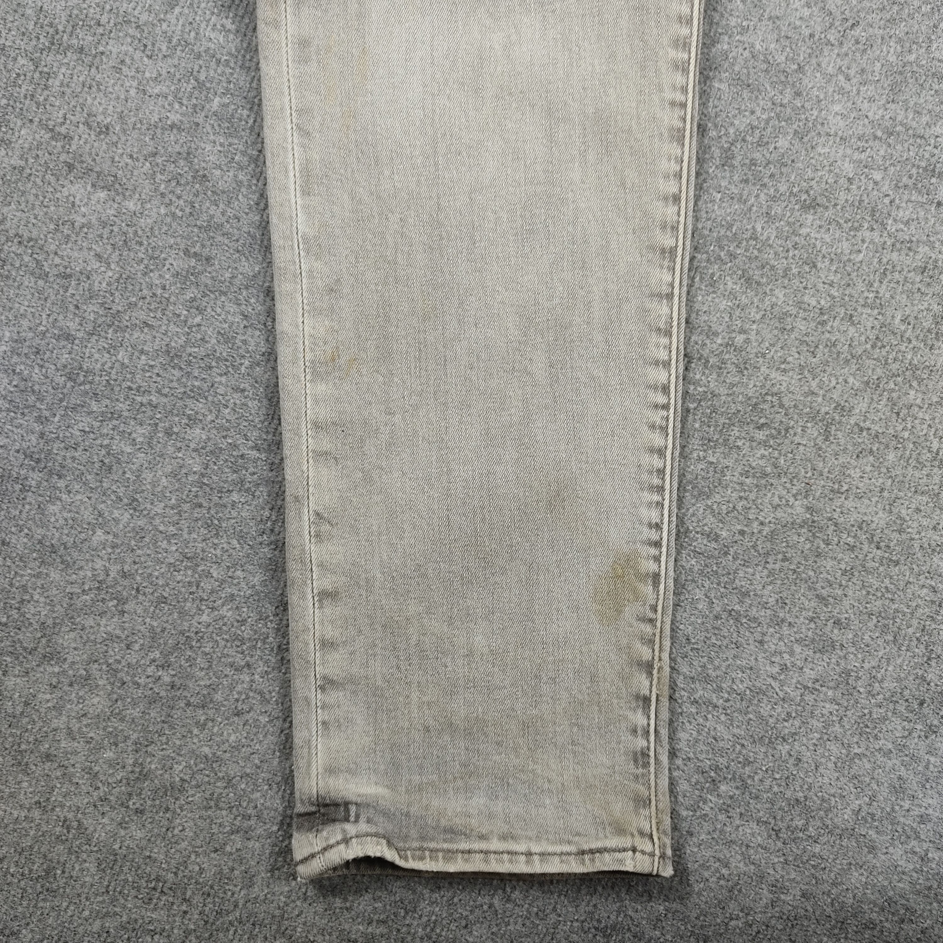 Vintage Levis 512 Jeans Distress