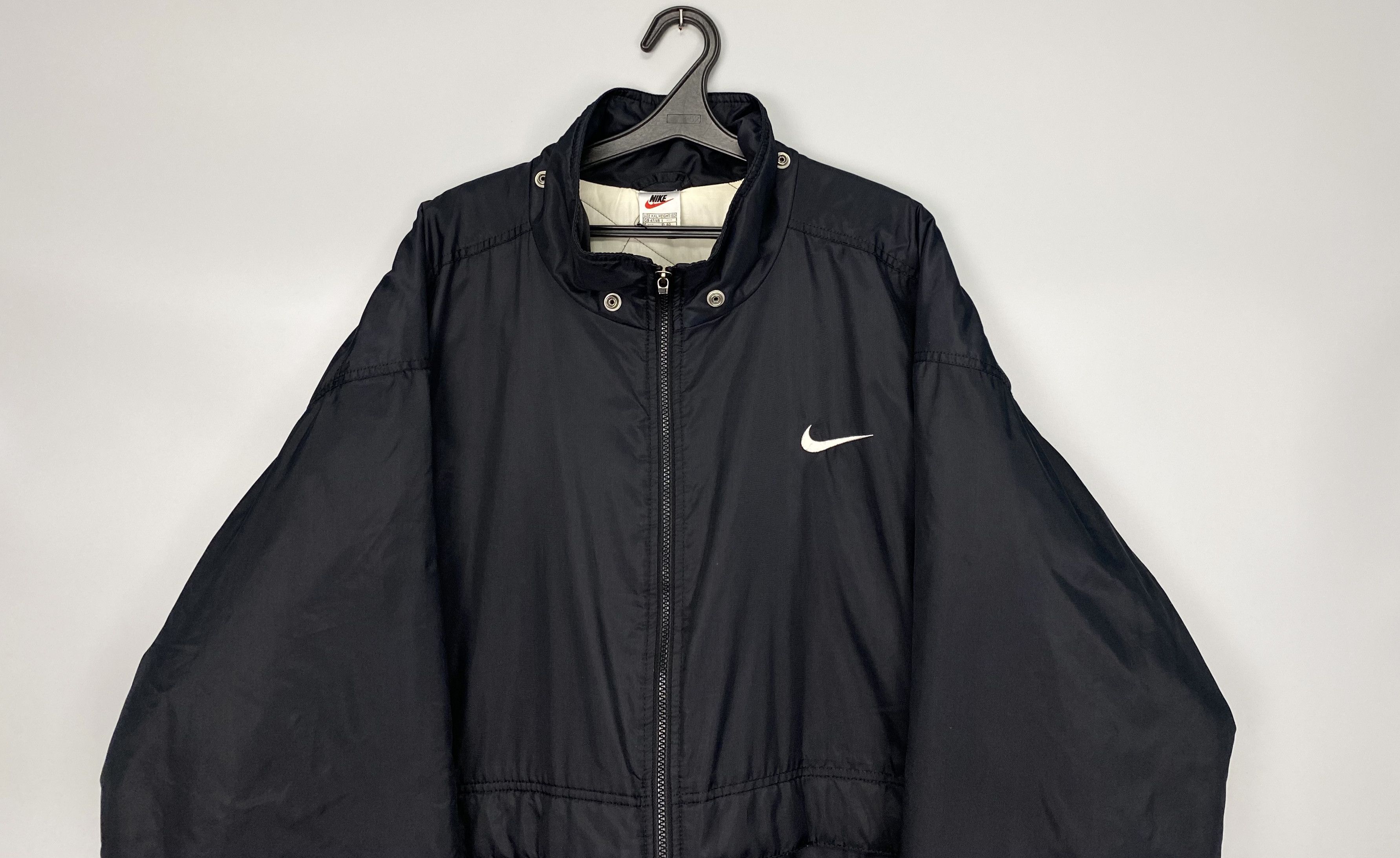 Nike Vintage 90s NIKE Big Swoosh Logo Black jacket Size US XXL / EU 58 / 5 - 5 Thumbnail
