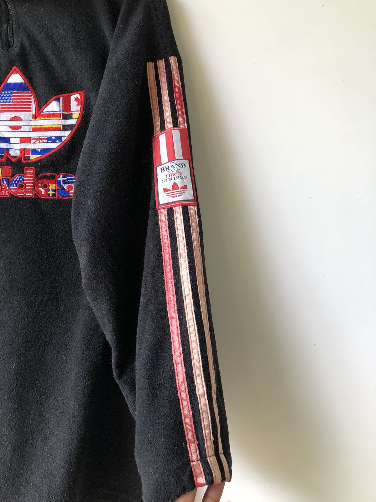 Adidas Vintage Adidas Words Rios Sweat Half Zip Black Sweaters Size US L / EU 52-54 / 3 - 3 Thumbnail