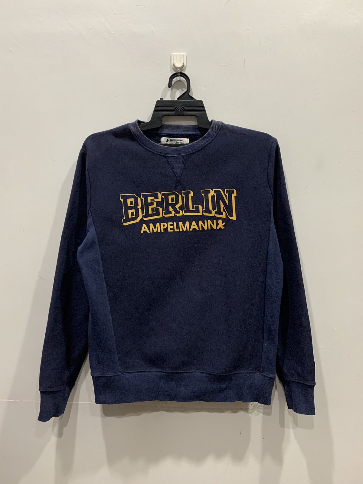 Japanese Brand × Vintage AMPELMANN BERLIN Sweatshirt Size 4 Fit M Size US M / EU 48-50 / 2 - 1 Thumbnail