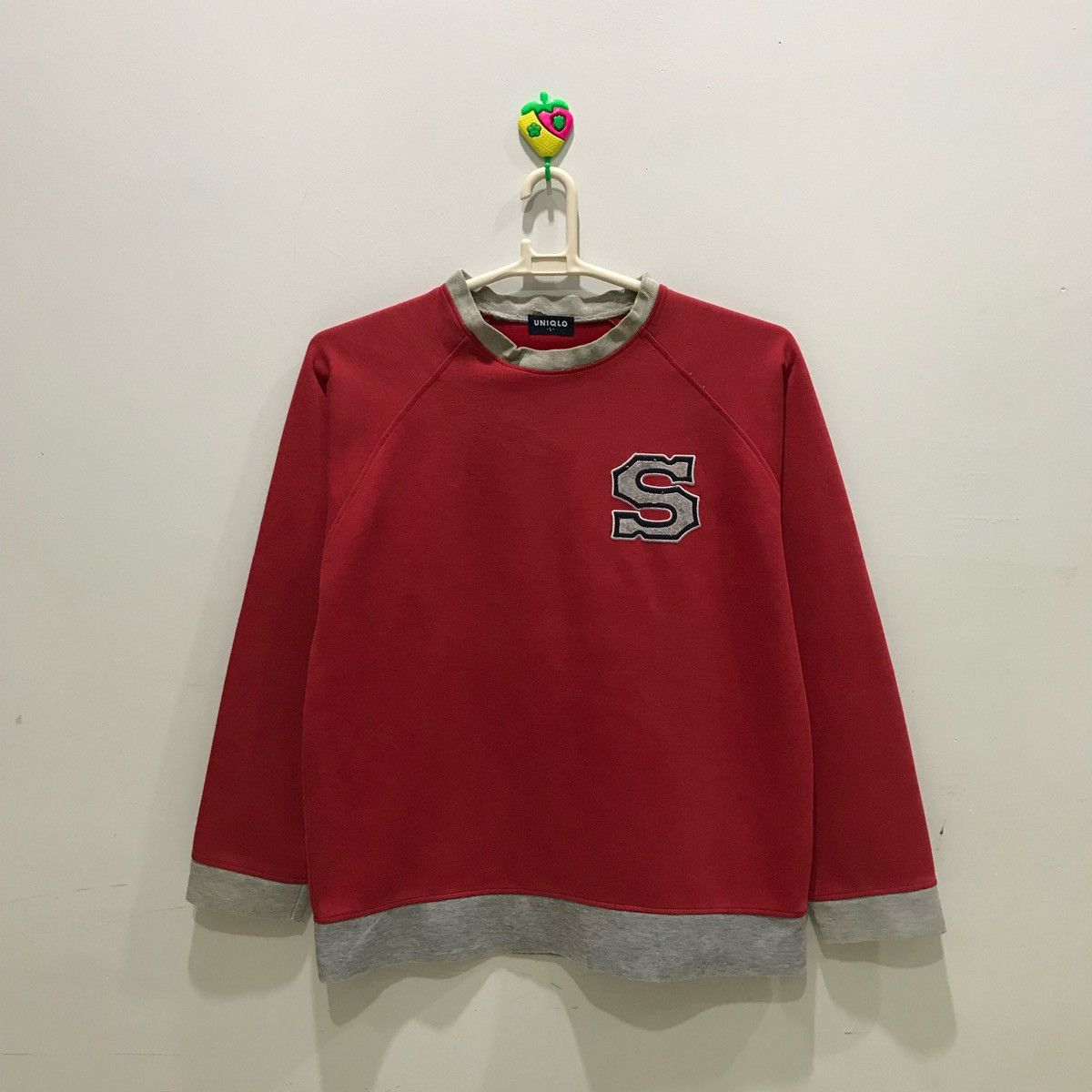 Japanese Brand × Uniqlo UNIQLO Sweatshirts Size L Size US L / EU 52-54 / 3 - 1 Thumbnail