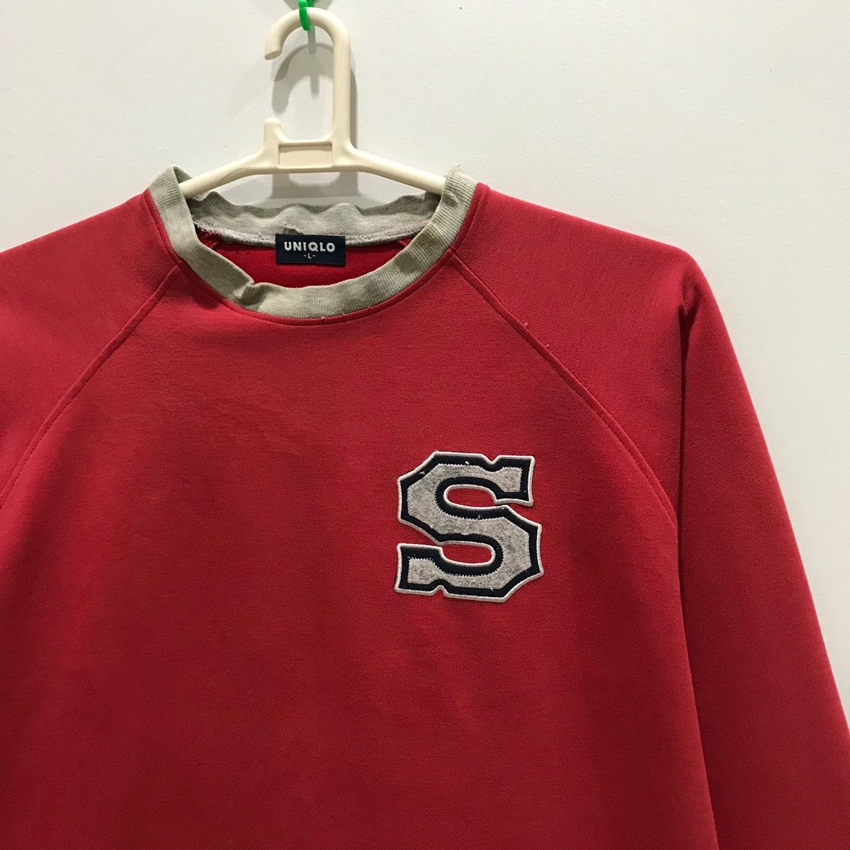 Japanese Brand × Uniqlo UNIQLO Sweatshirts Size L Size US L / EU 52-54 / 3 - 3 Thumbnail