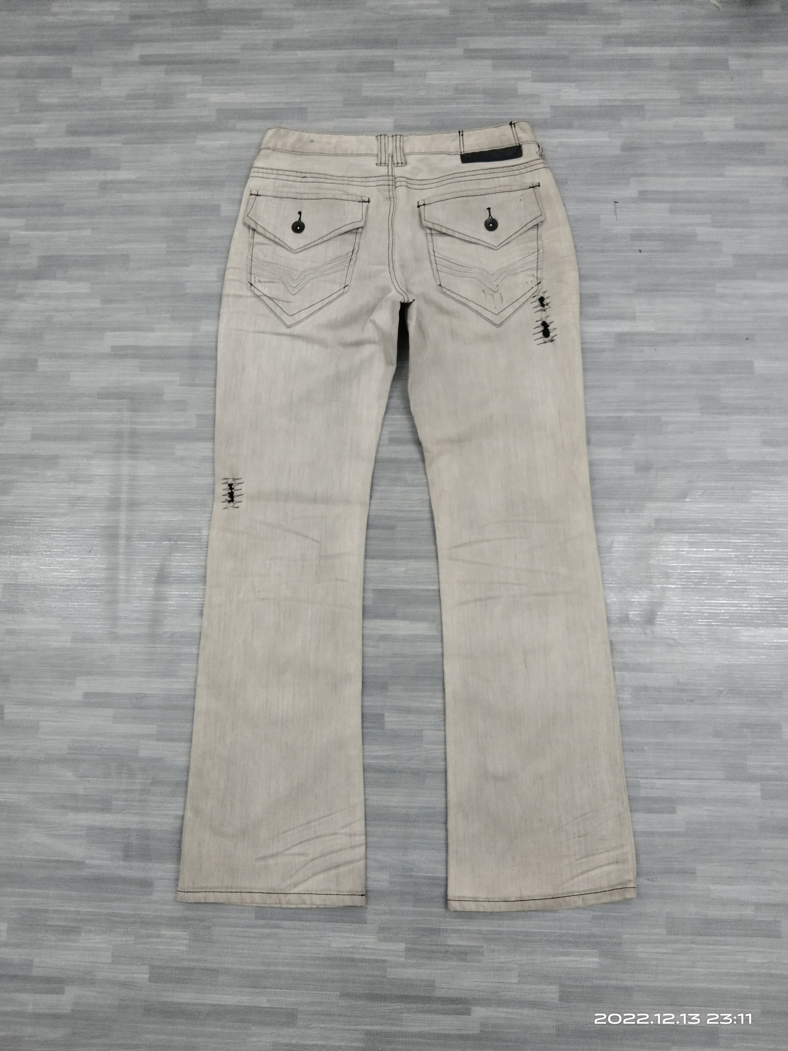 Guess SICK💥ROLLAND LOW BOOCUT G BY GUESS DENIM PANTS Size US 31 - 3 Thumbnail