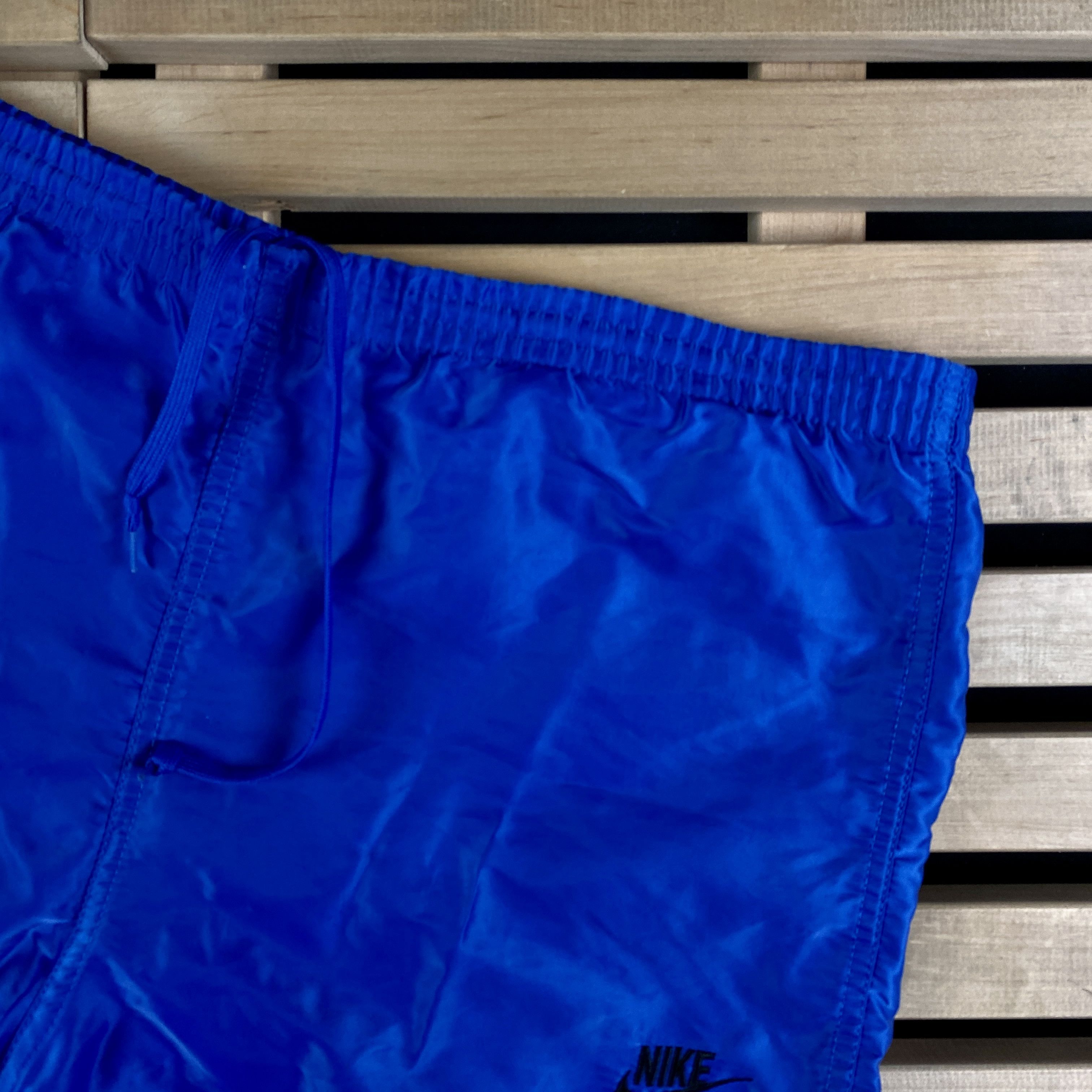 Nike × Vintage Womens Shorts Nike Size XL Size 34" / US 12 / IT 48 - 2 Thumbnail