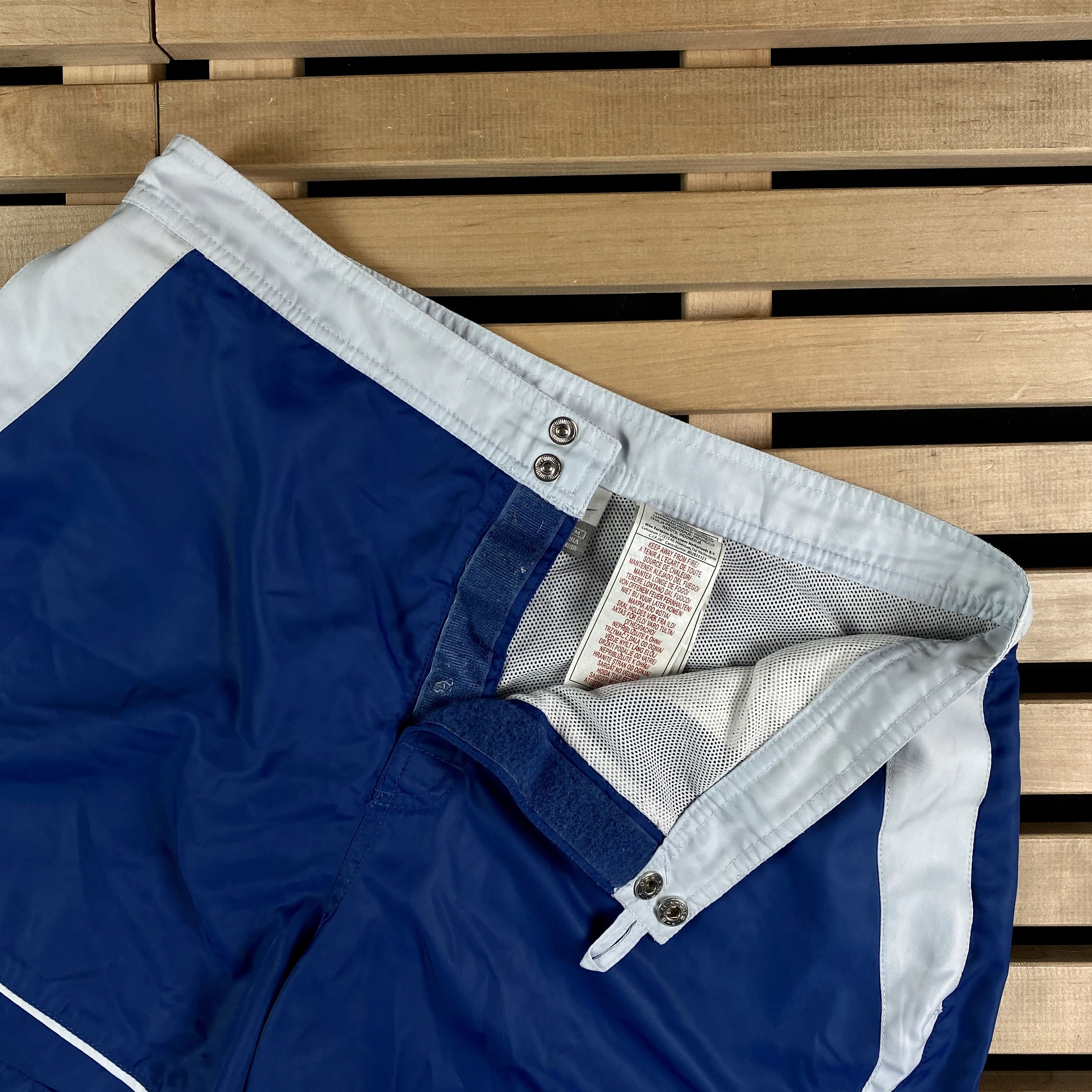 Nike × Vintage Mens Shorts Nike Vintage Size M Size US 32 / EU 48 - 4 Thumbnail