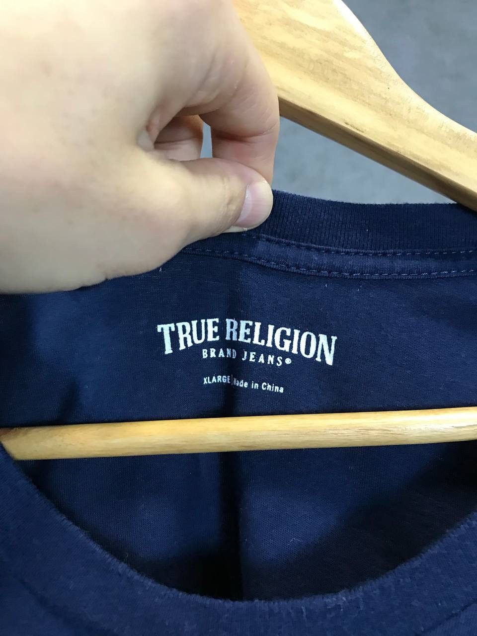 True Religion True Religion Japanese brand overprinted tee Size US XL / EU 56 / 4 - 4 Thumbnail