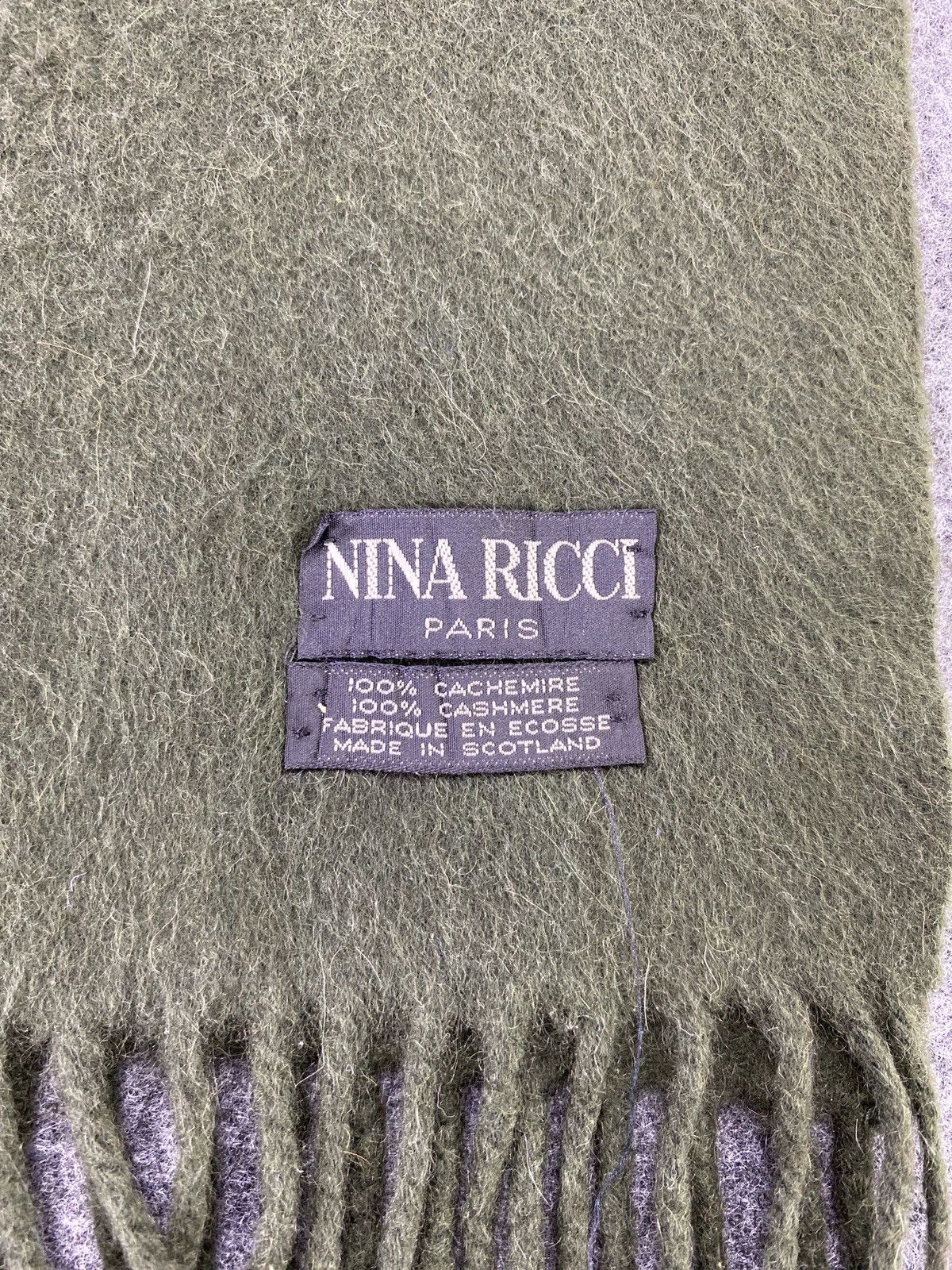 Designer NINA RICCI CASHMERE Scarf/Muffler/Neckwear -T166 Size ONE SIZE - 4 Thumbnail