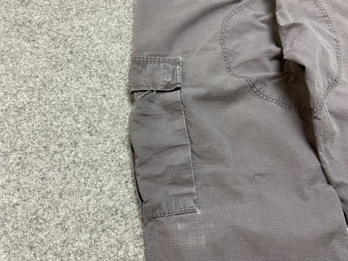 Carhartt × Carhartt Wip × Vintage Vintage Carhartt Wip Grey Cargo Pants Size US 32 / EU 48 - 5 Thumbnail