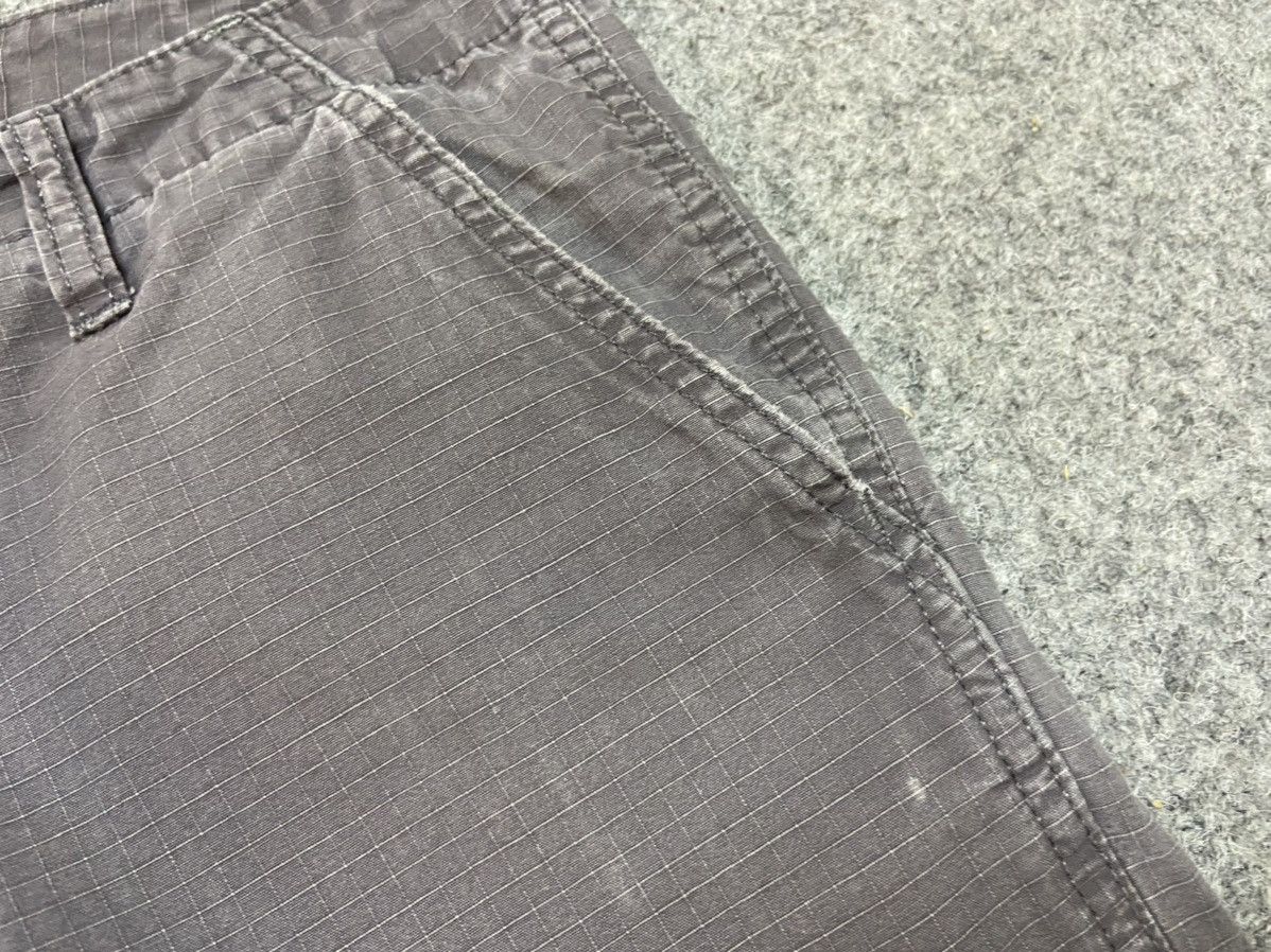 Carhartt × Carhartt Wip × Vintage Vintage Carhartt Wip Grey Cargo Pants Size US 32 / EU 48 - 21 Thumbnail